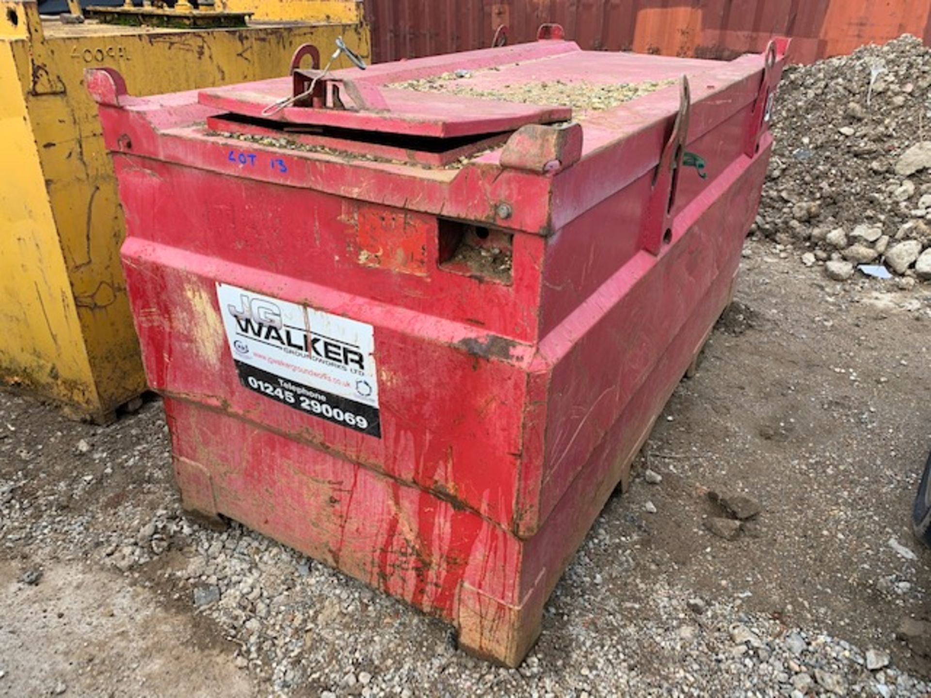 bunded fuel tank with lifting eyes - Image 3 of 3