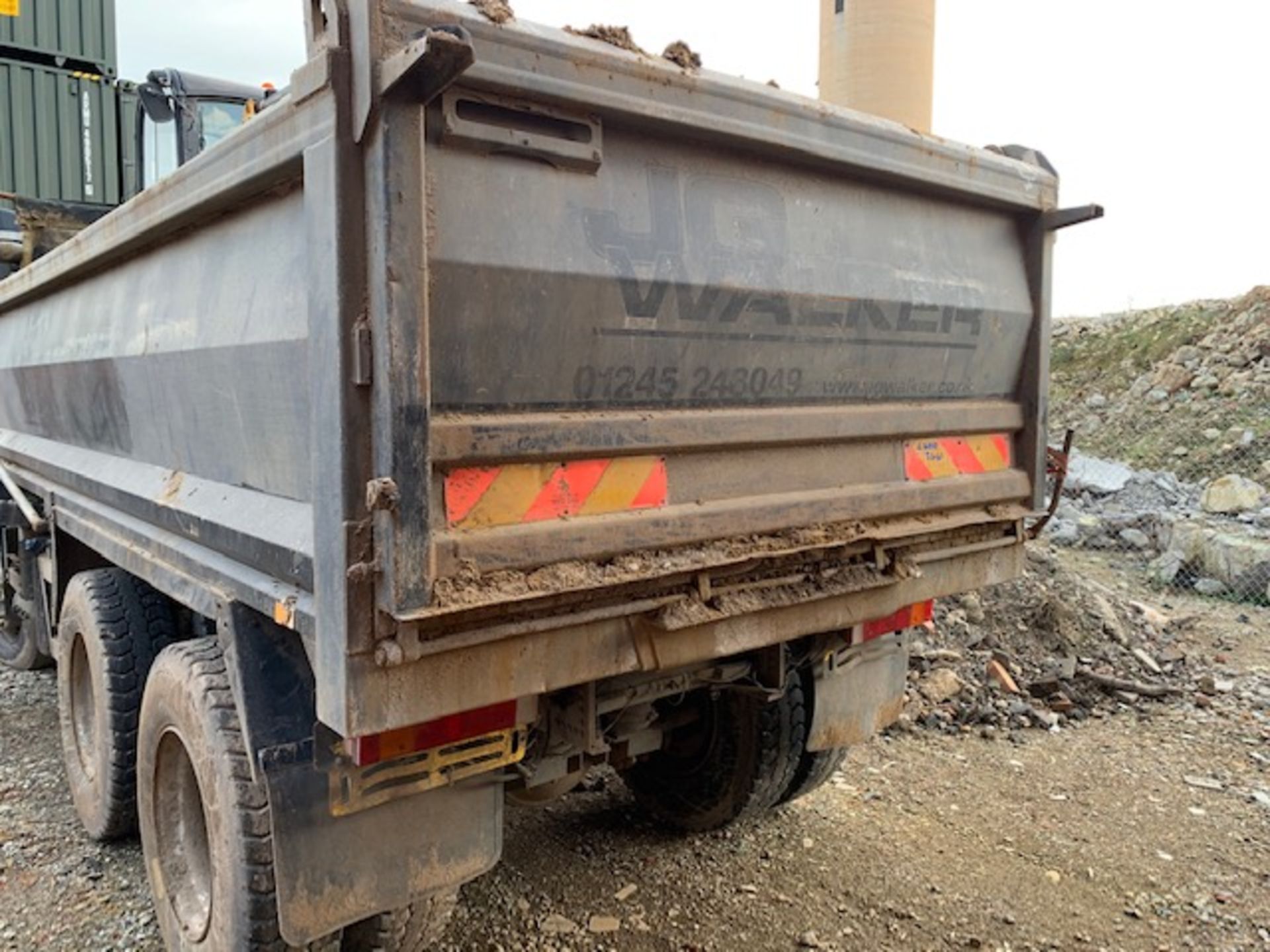 DAF 8x4 Tipper Model CF 85.360, Registration number L600 JGW, 600,000 recorded kilometers (TBC) VIN: - Image 3 of 13