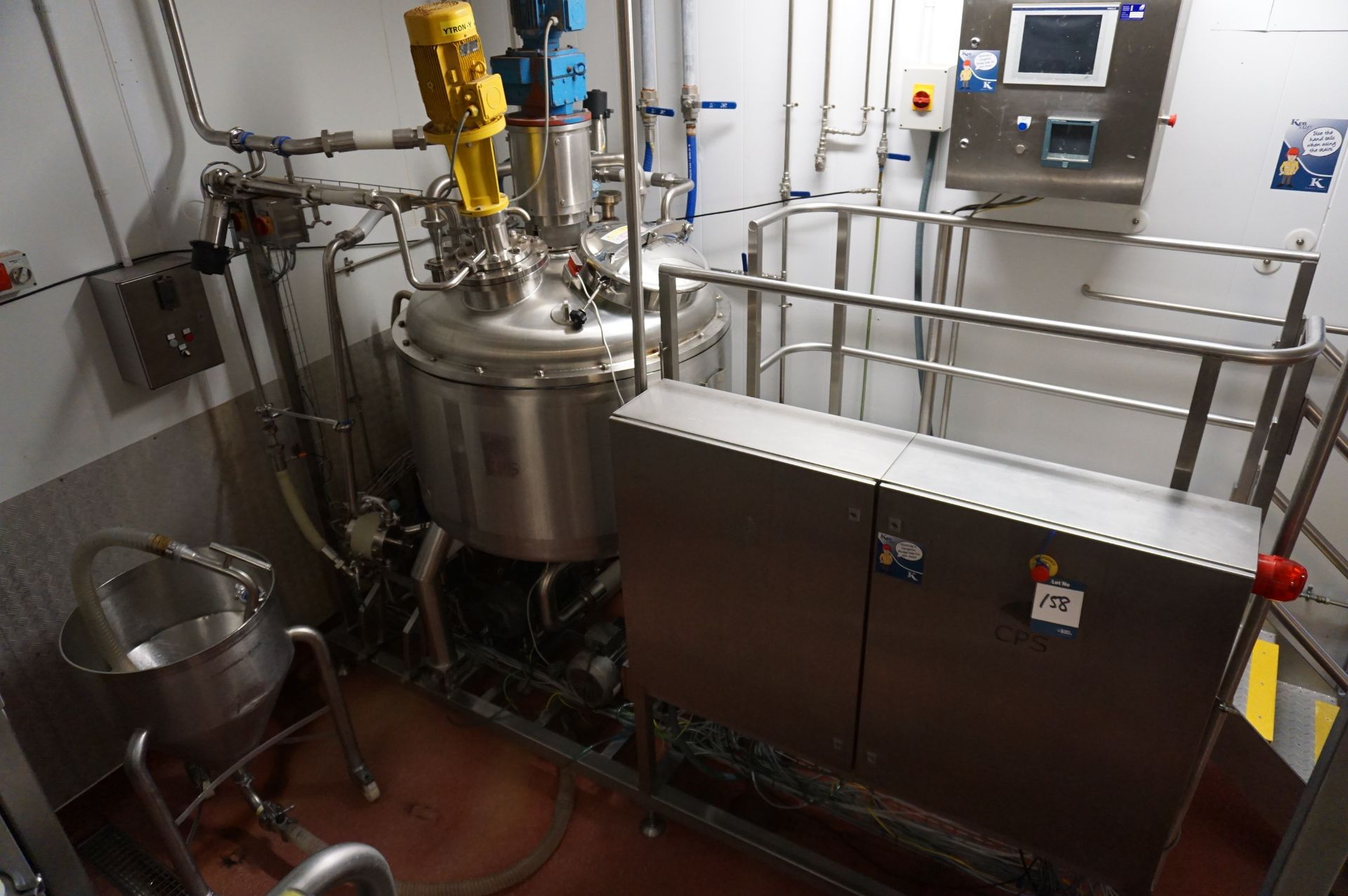 CPS Cooking Station comprising: 500L jacketed pressurised cooking vat, Serial No. DFB-4474 (2005)