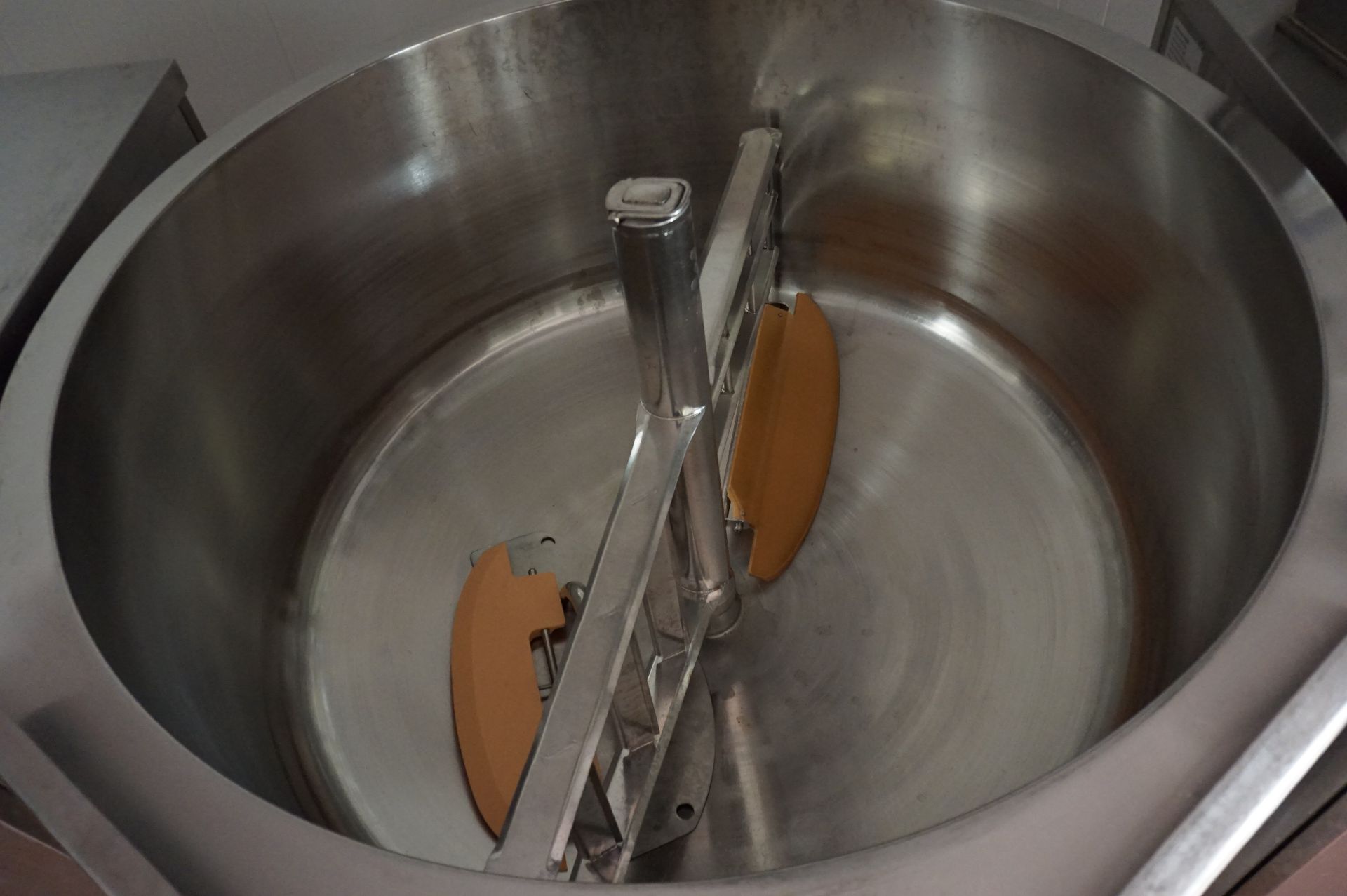 Kettle, Model: Multimix, 300L cook/chill vat with tilting function, Serial No. 016293-6237 (2016) - Image 3 of 4