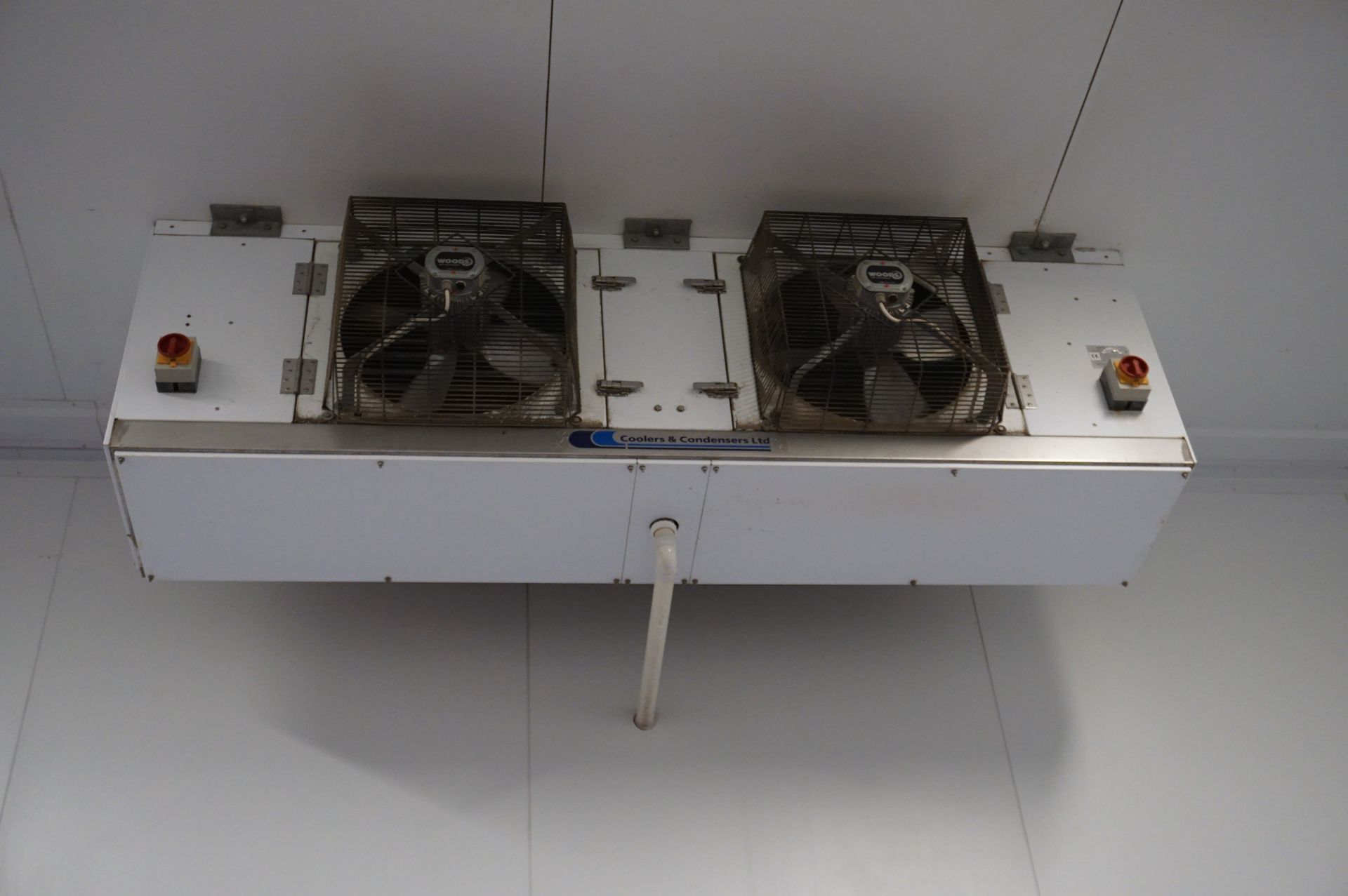 Coolers & Condensers, twin fan chiller unit (Lift out charge to bring unit to ground: £150)