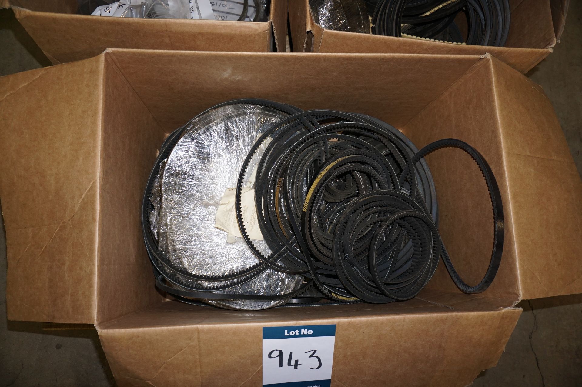 Pallet of various timing and V belts, as lotted (please refer to photos for further detail) - Image 2 of 5