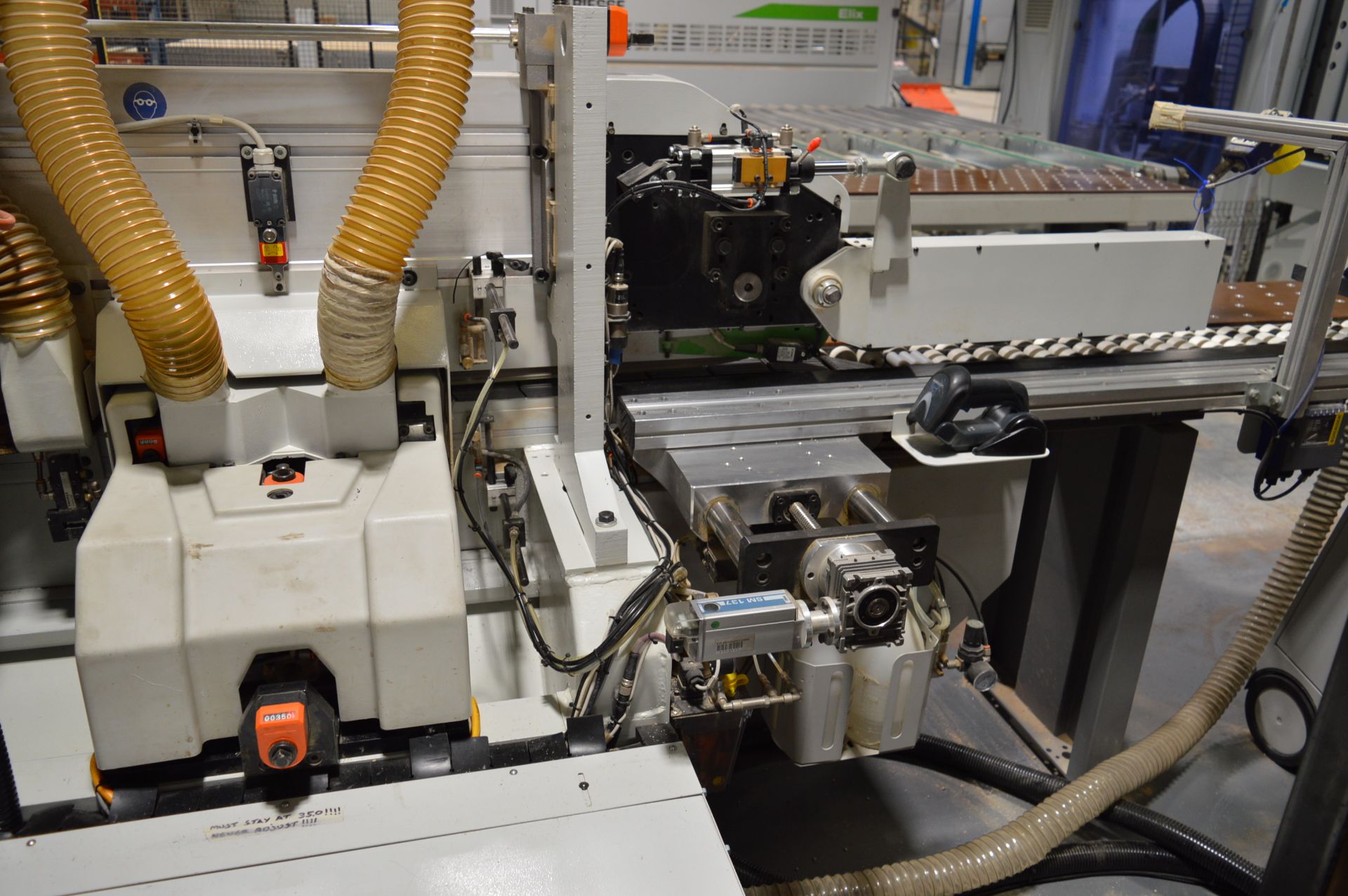 Biesse CNC edge banding machine line, Serial No. 1000004049 (2015) comprising Biesse Stream B1 8.5 - Image 8 of 31