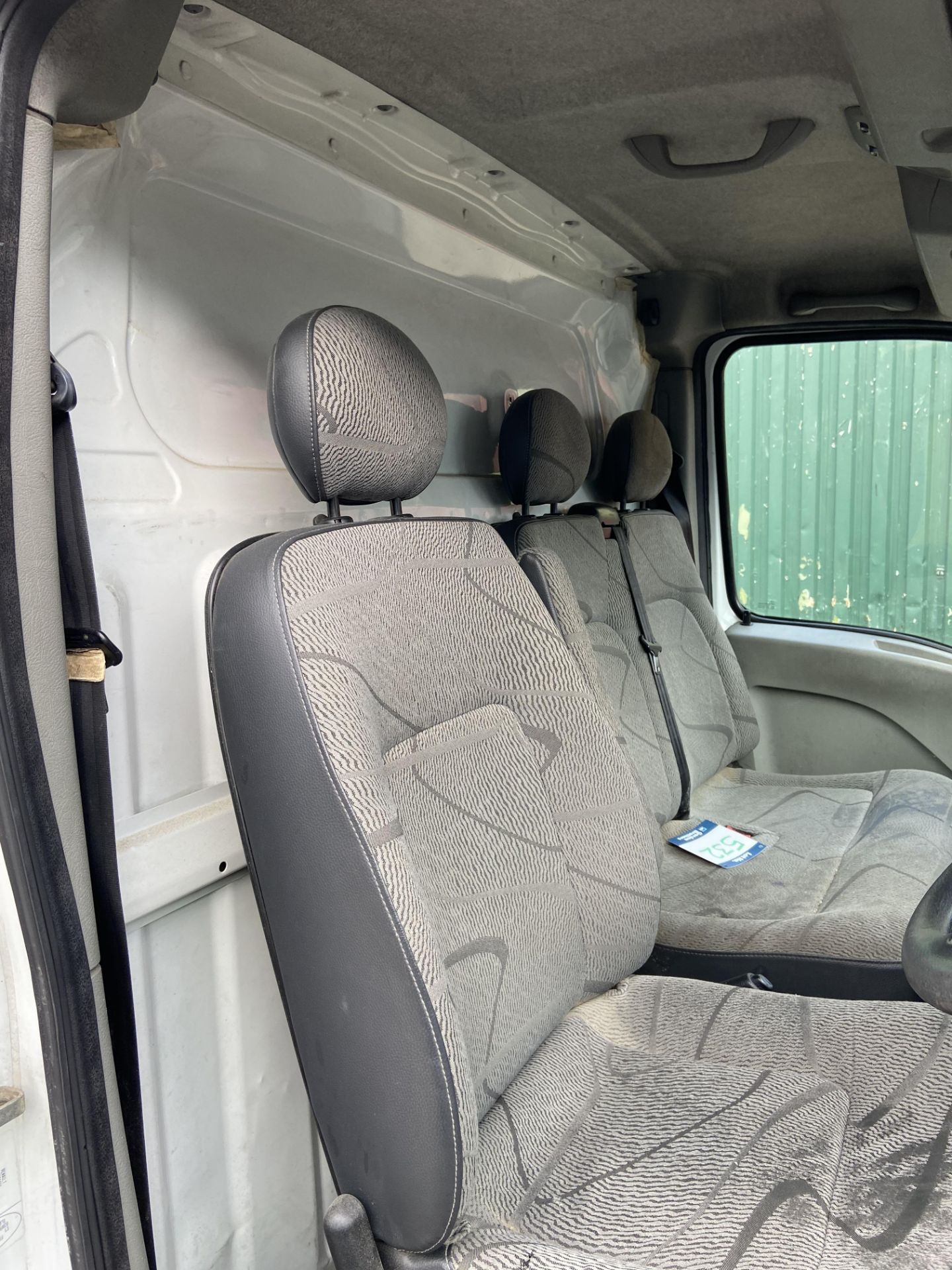 Renault Master LH35 dCi 120 Extra High Roof LWB Special Edition Diesel Panel Van, Registration: - Image 16 of 17