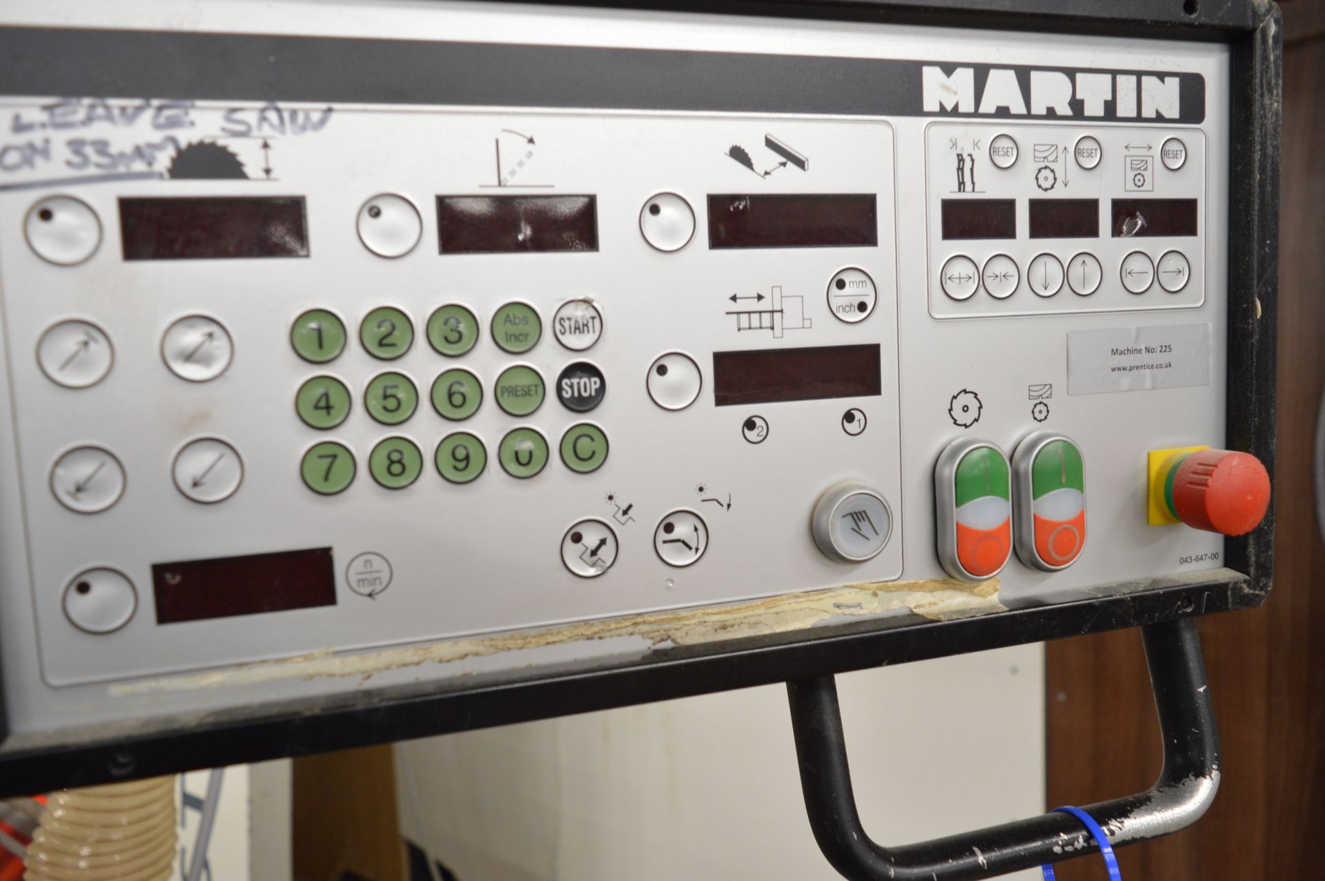 Martin T73 automatic sliding panel saw, Serial No. V460989 (2006), Saw Blade. Min 250mm / Max. - Image 3 of 7