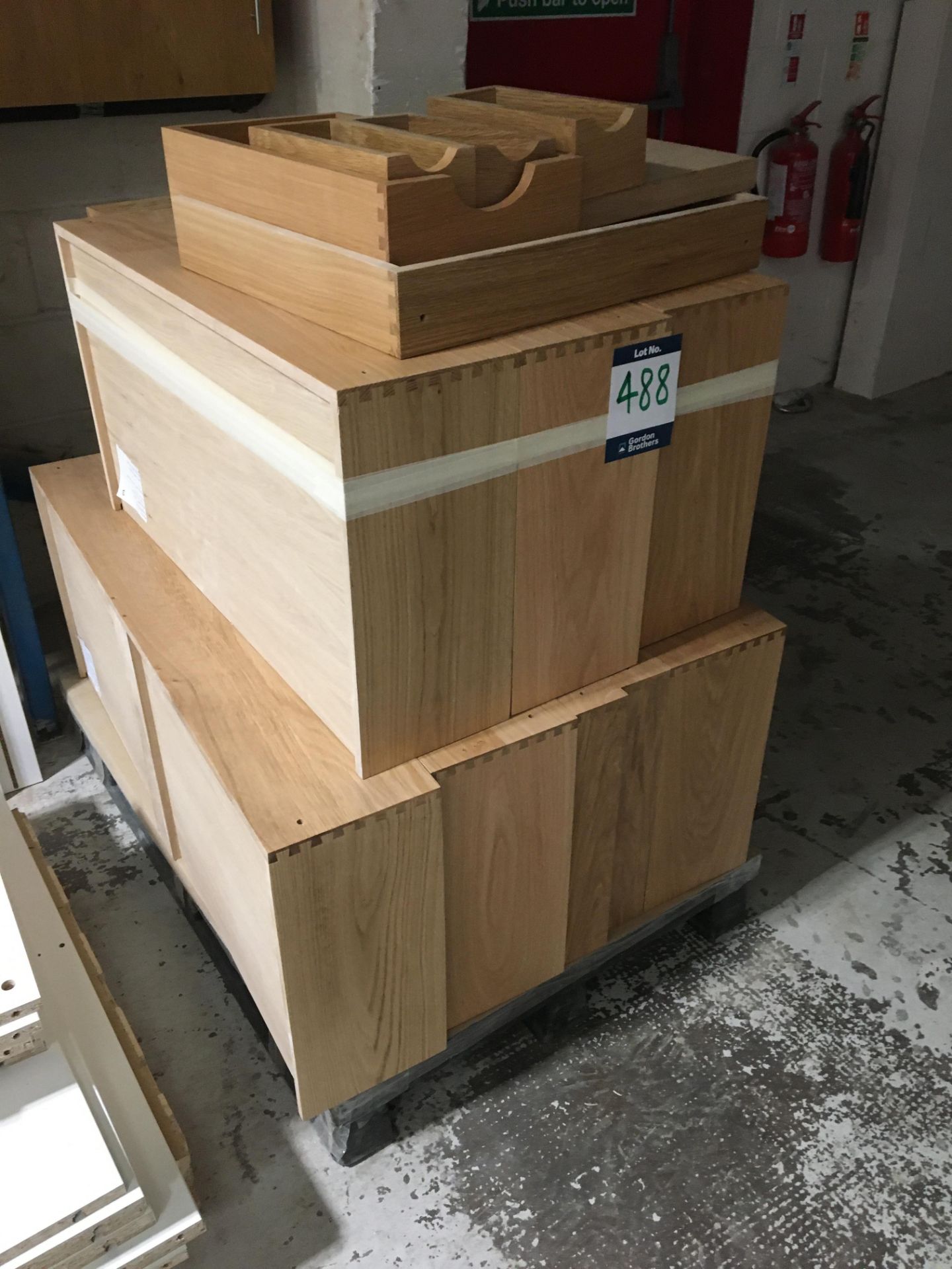 Pallet comprising 9x various size Oak / Clear laquer dovetail drawers including 208mm x 854mm x