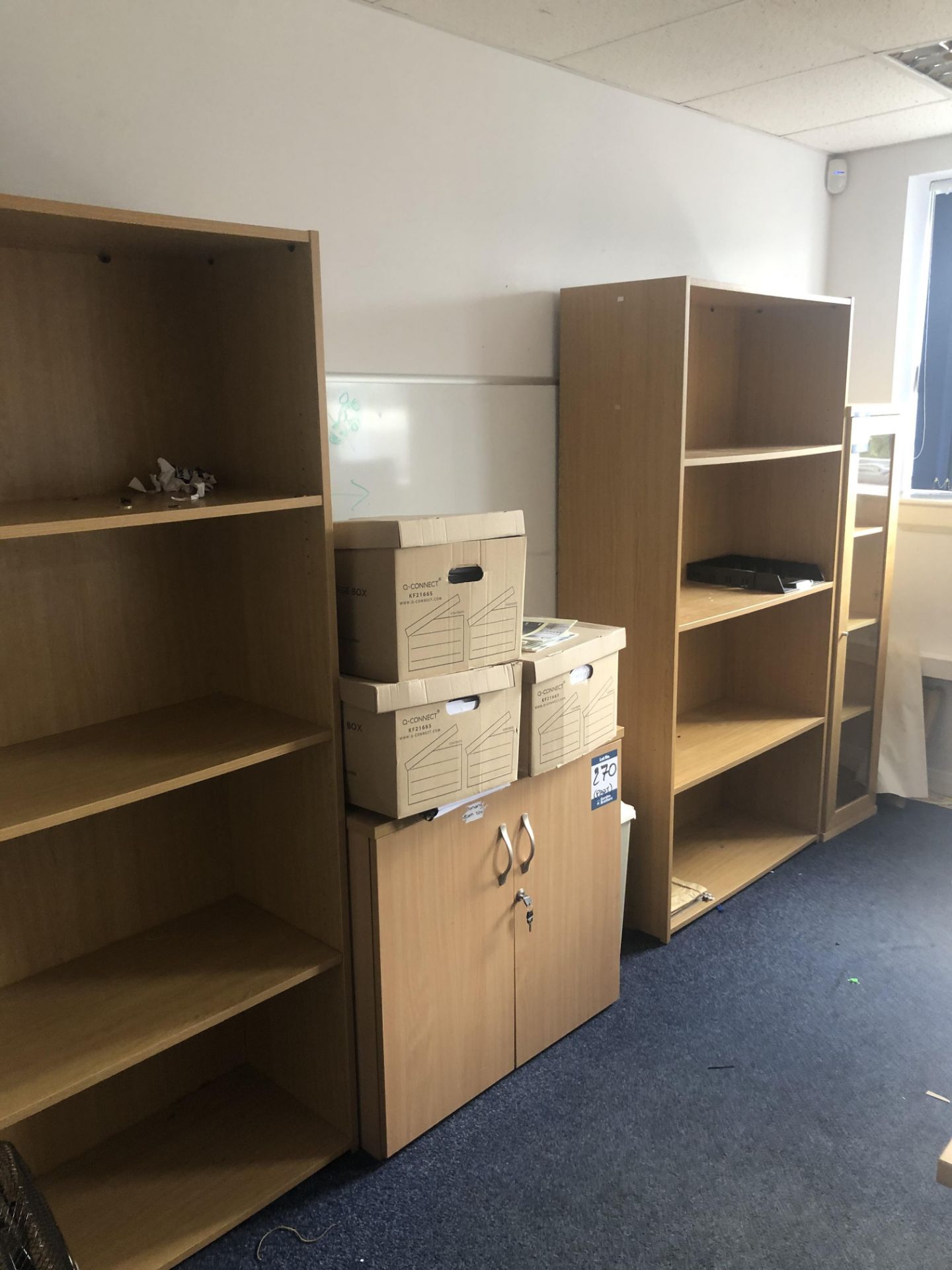 2x light oak veneer bookcases 940 x 380 x 1800mm Double door cupboard 780 x 470 x 700mm Glazed - Image 2 of 2