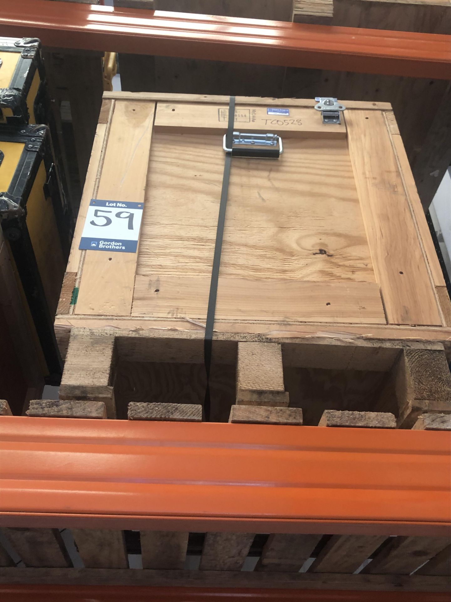 Pallet containing assorted packing cases