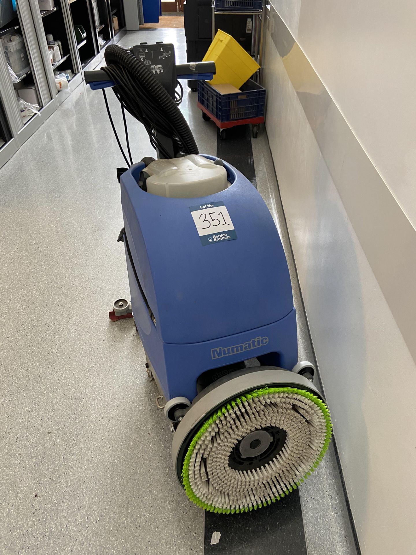 Numatic TT4045 floor scrubber dryer 240 volts - in Small Animal Clinic