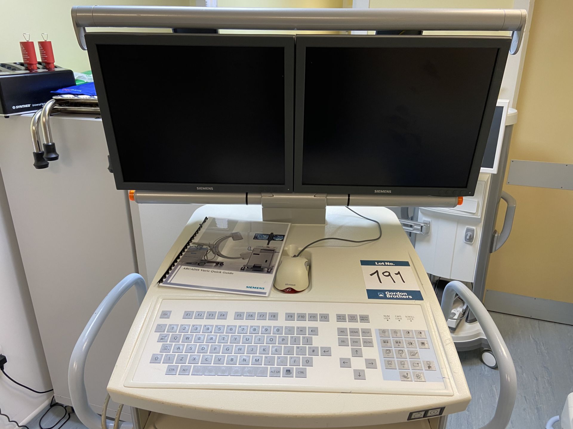 Siemens Model - 08081080 Arcadis Orbic C-arm fluoroscope mobile X-ray machine with twin monitor - Image 6 of 6