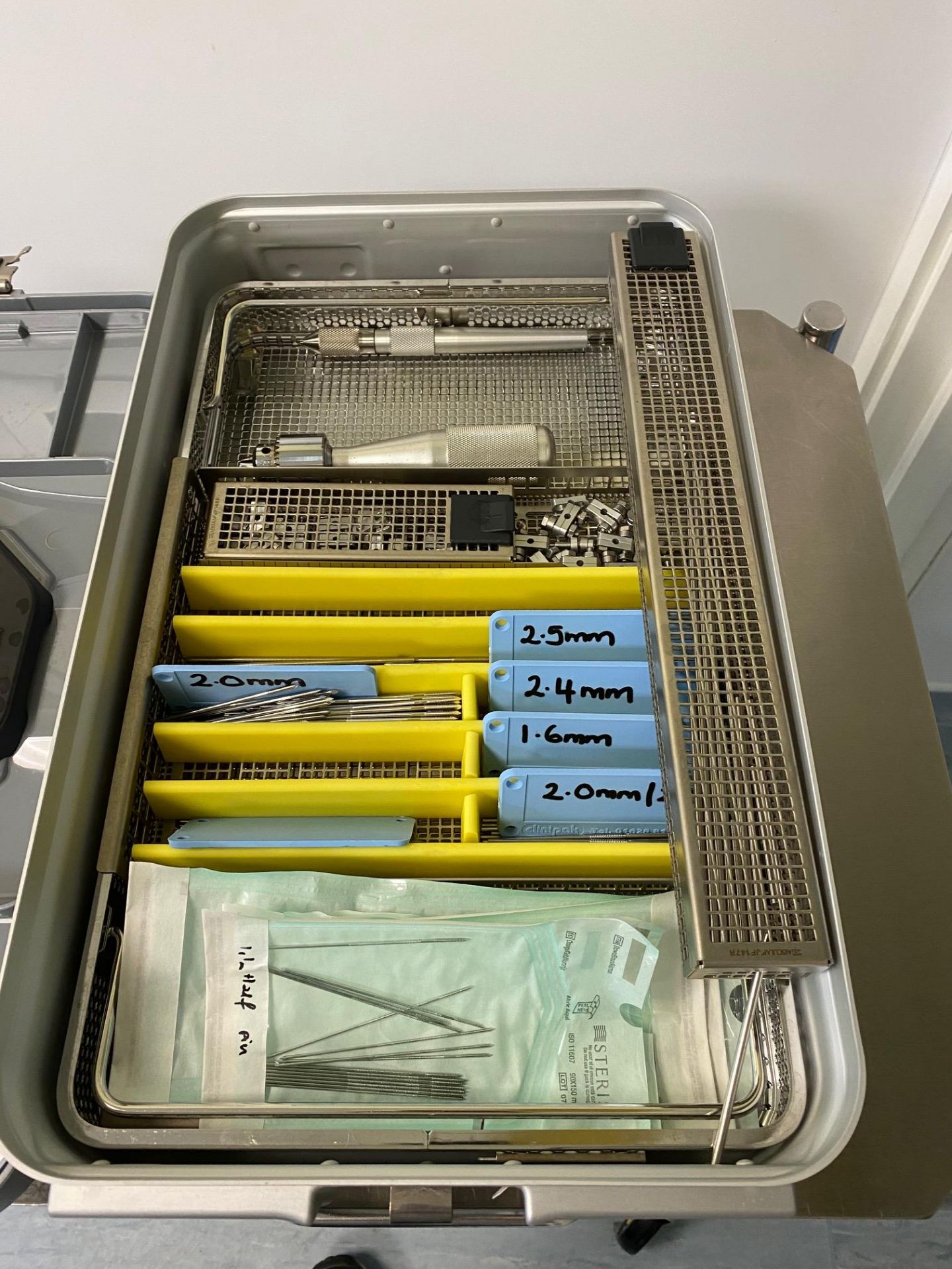 Aesculap surgical storage container including Surgical SK Mini ESF tap set, tap size range from 1. - Image 2 of 7