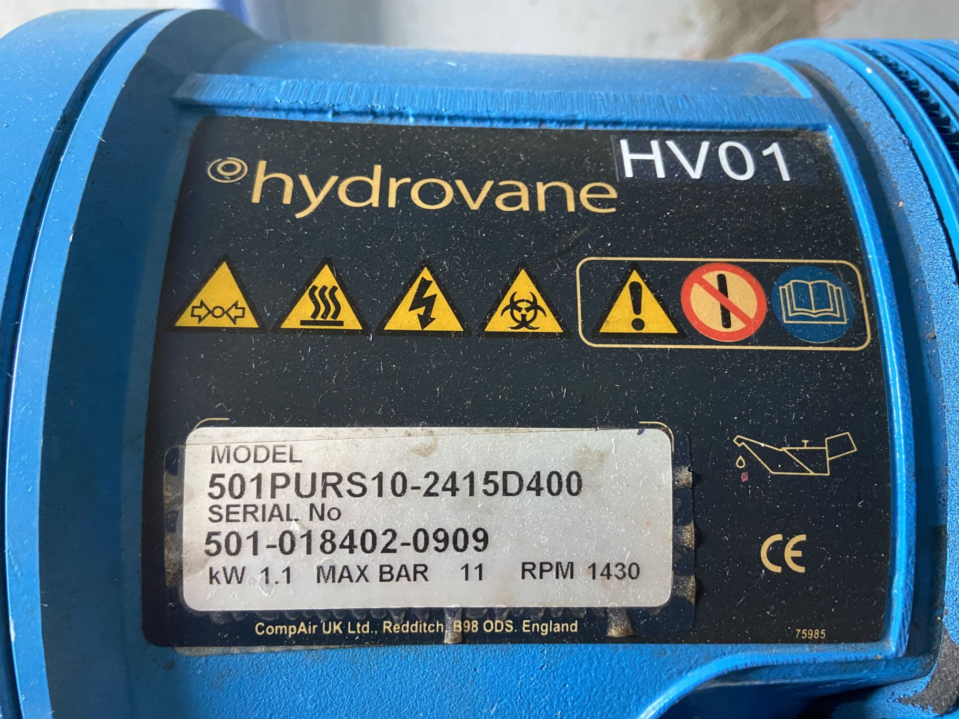 Hydrovane HV01 type 501PURS10- 2415D400 receiver mounted mobile air compressor S/no 501-0184020909 - - Image 2 of 2