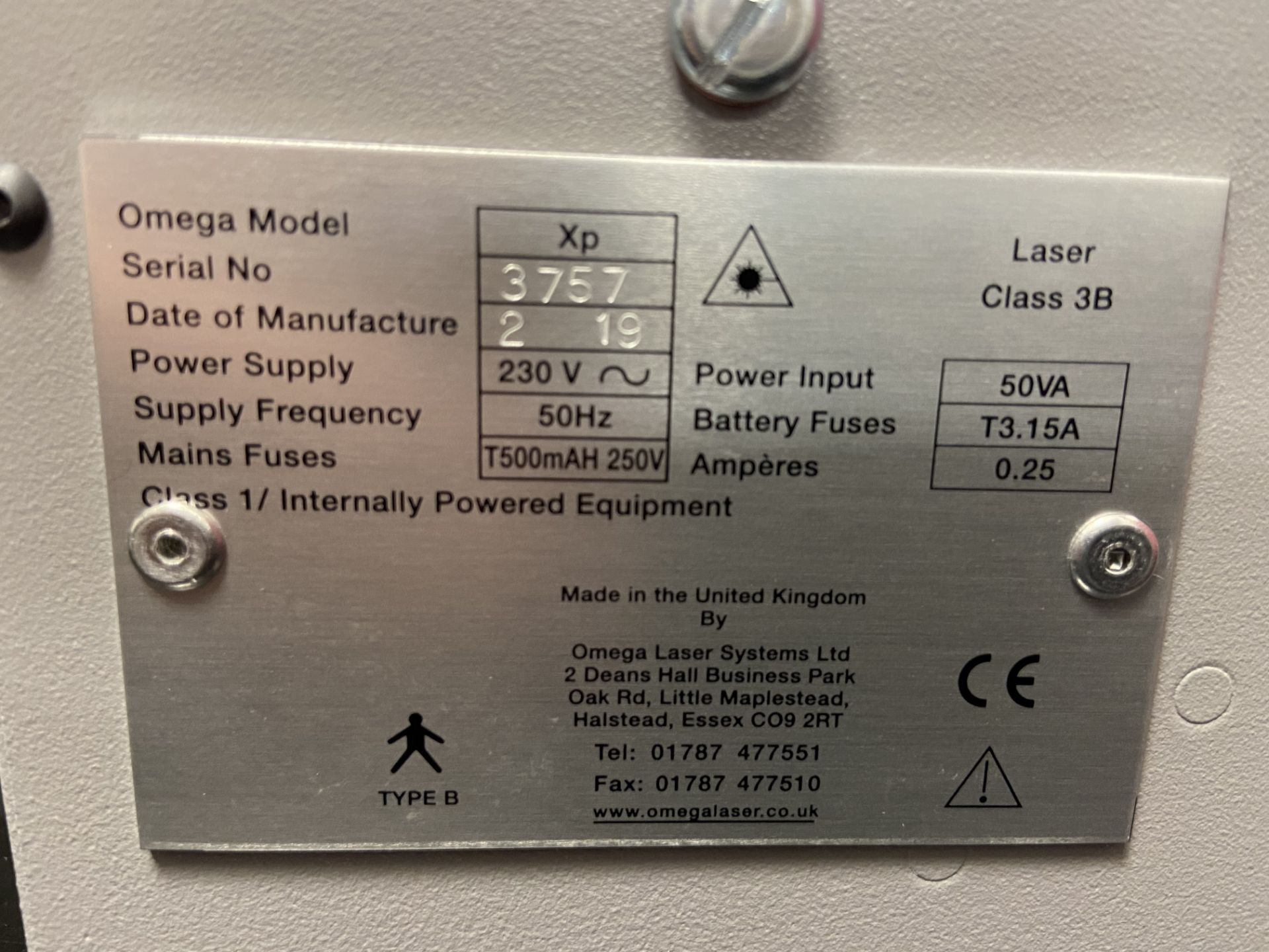 Omega XP low level laser therapy system for tissue repair, pain relief and chronic injury. S/No. - Image 3 of 3