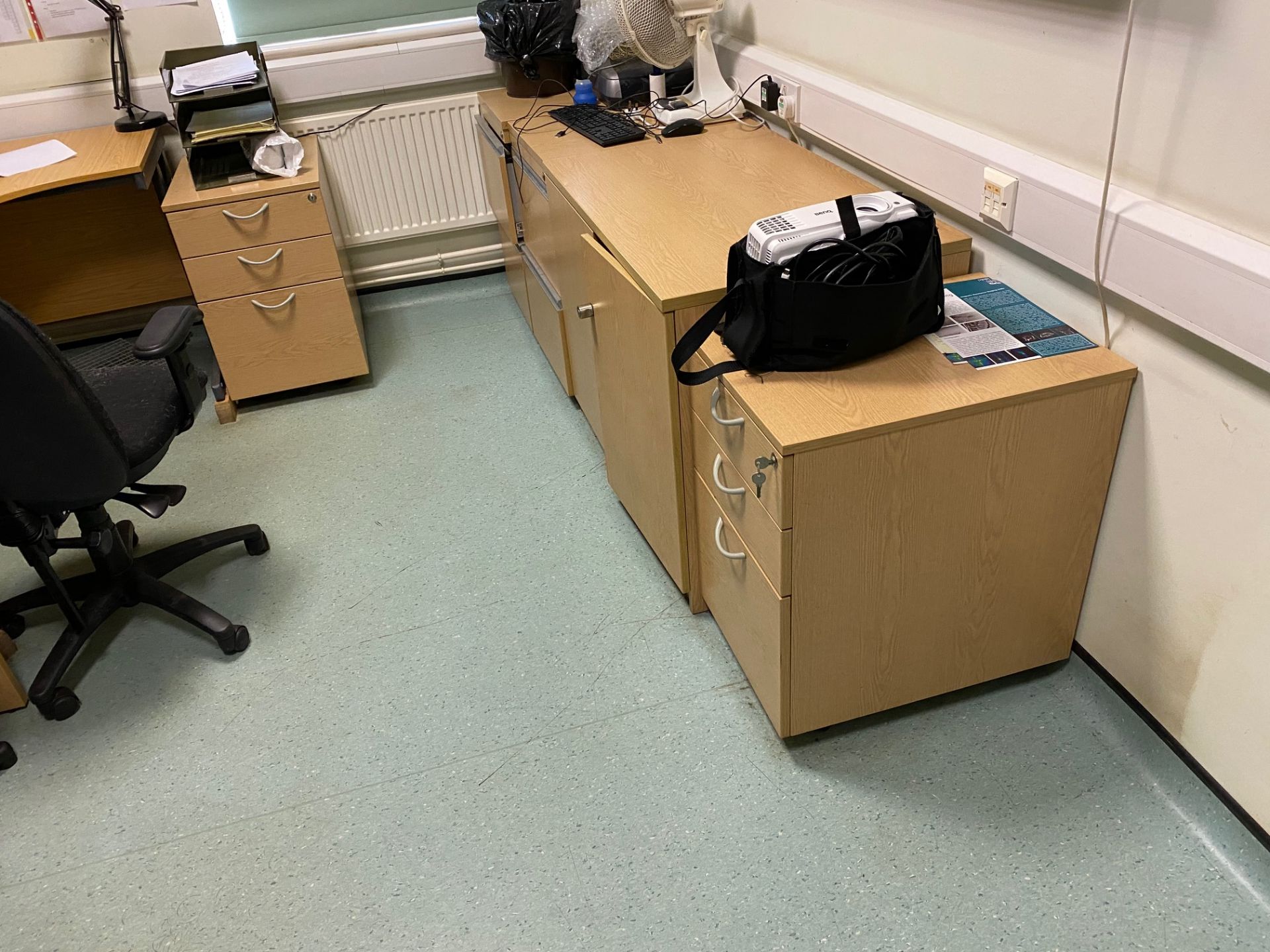 Furniture throughout Equine Clinic offices: 27 x Eugo workstations, 19 x tables, 32 x pedestals, 3 x - Image 11 of 26