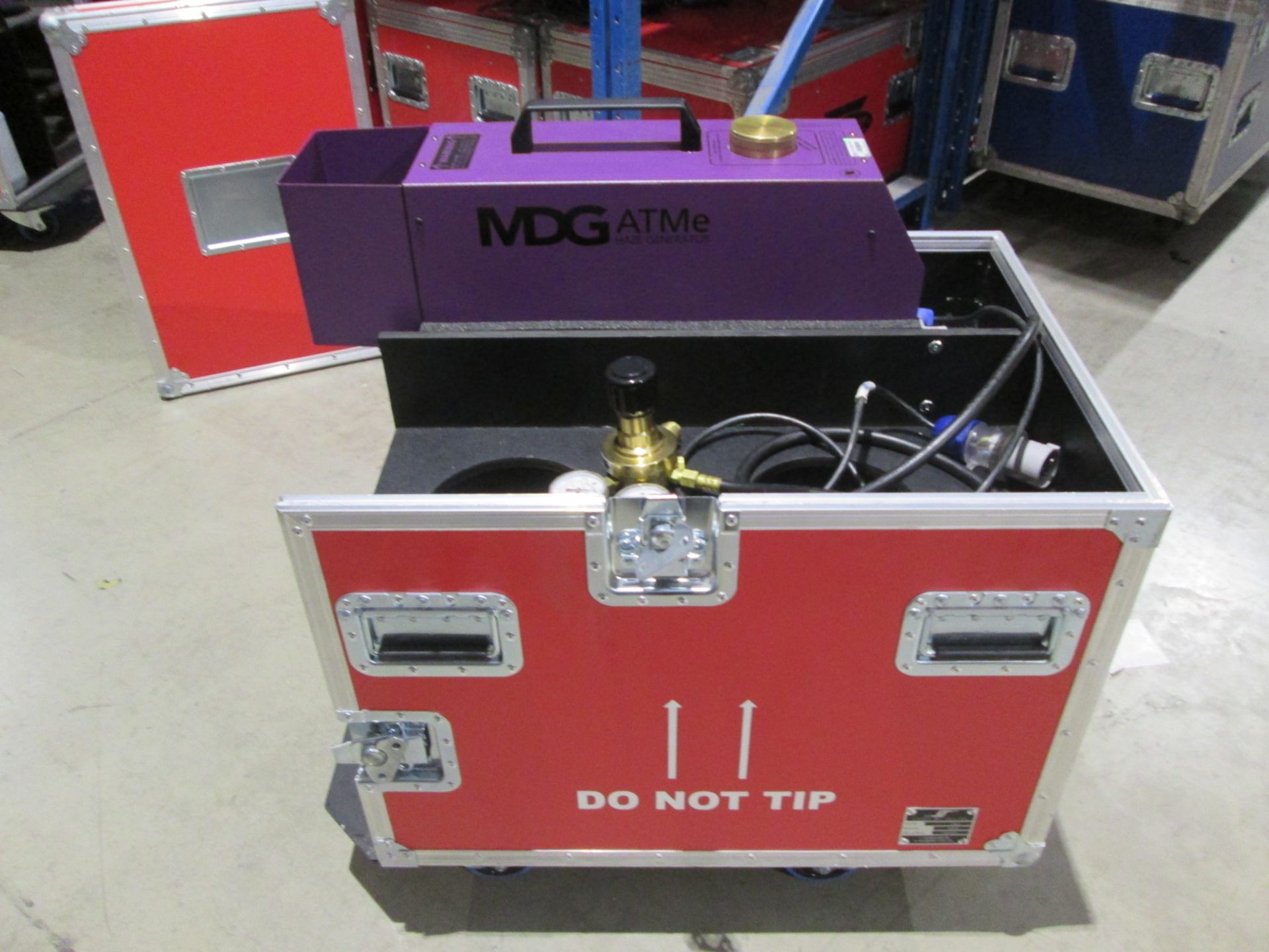 MDG ATMe APS Haze Generator. In flight case. S/N ATMe18981