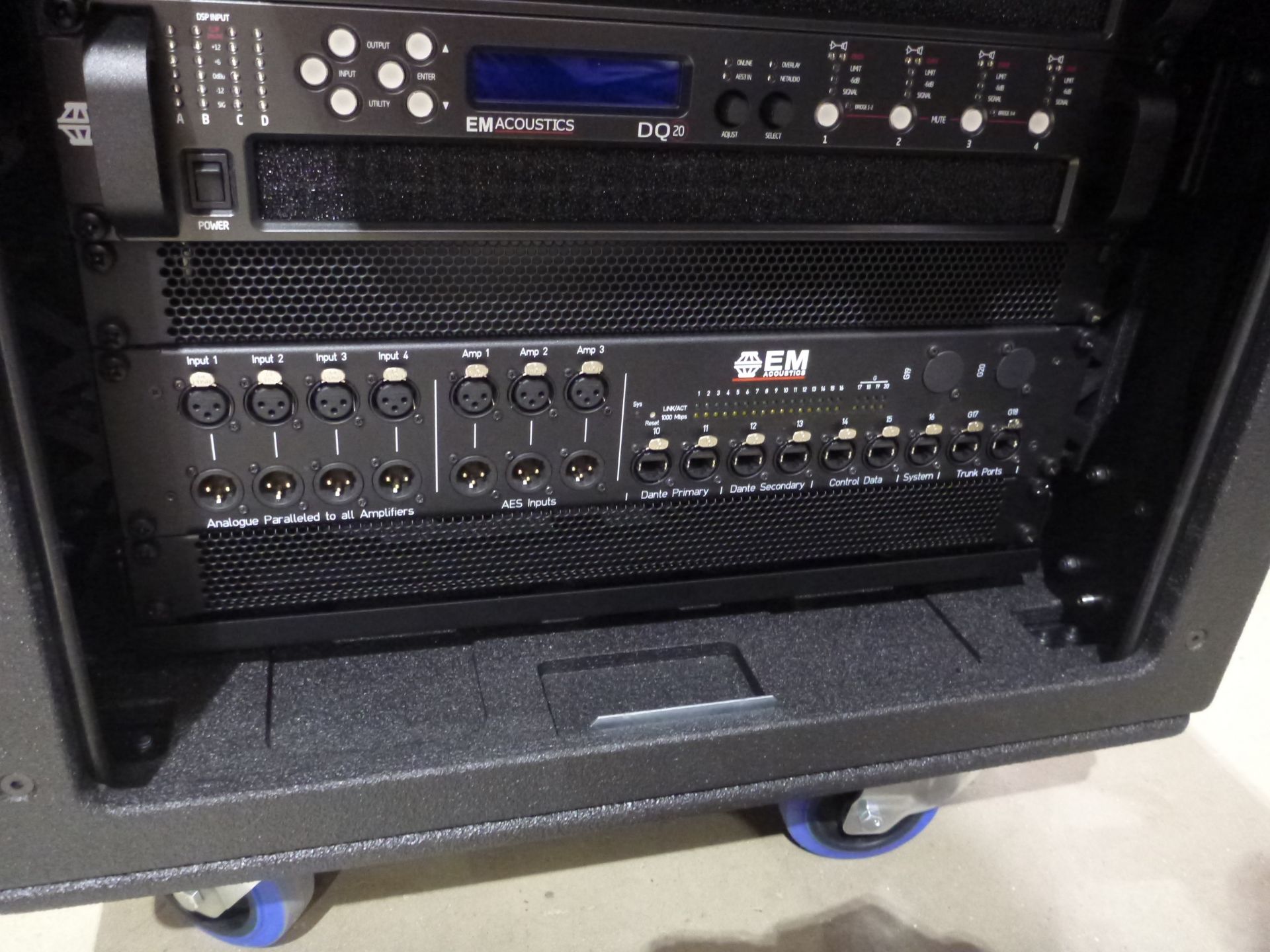 EM Acoustics DQ Rack Touring Amplifier Rack, To include 3 off DQ20 4 (12) Chnl power amplifiers, 1 - Image 3 of 11