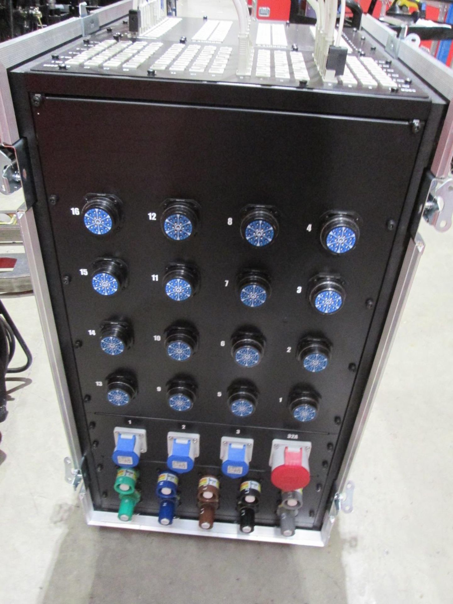 LSC Lighting Systems GenVI 48 Channel Dimmer Hot Power Rack with LSC DMX in/ out rack, 32A 3ph & 3 x - Image 6 of 11