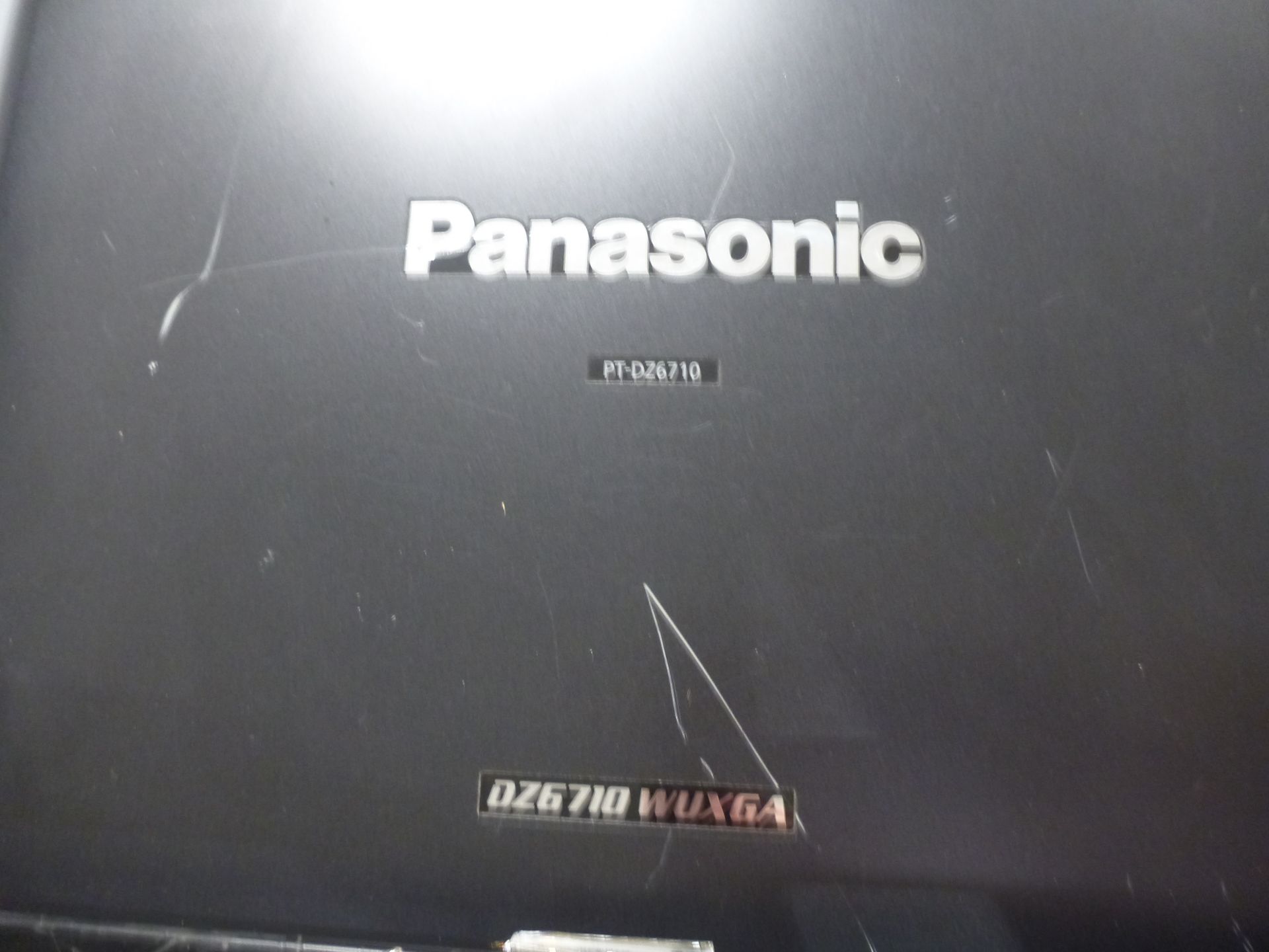 Panasonic Projector, Model PT-DZ6710E, S/N SH0150011, YOM 2010, In flight case with standard 1.3-1. - Image 9 of 14