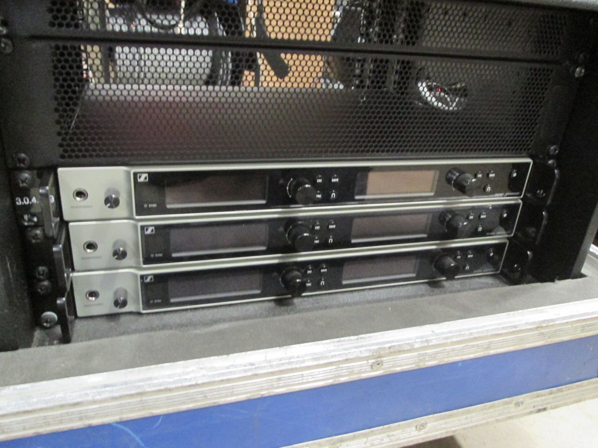 Sennheiser EM 6000 Dante Radio Rack. To include 4 x digital 2 channel UHF receivers, 4 x - Image 2 of 15