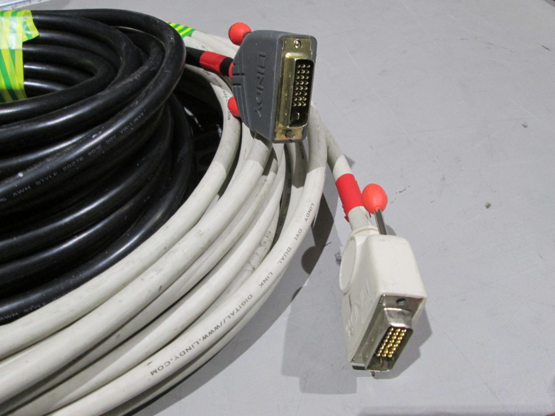 Lindy DVI-D Single Link Video Cable, Length 10 metre, Male to Male (Qty 20) - Image 2 of 3