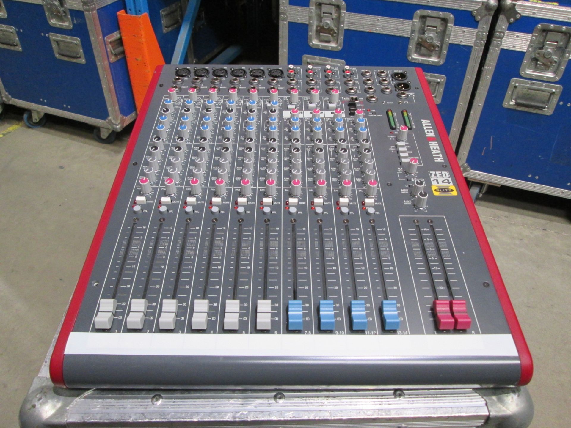 Allen & Heath Zed 14 Mixing Desk (6 x mono / 4 x stereo) S/N Z142X 446714. In flight case with