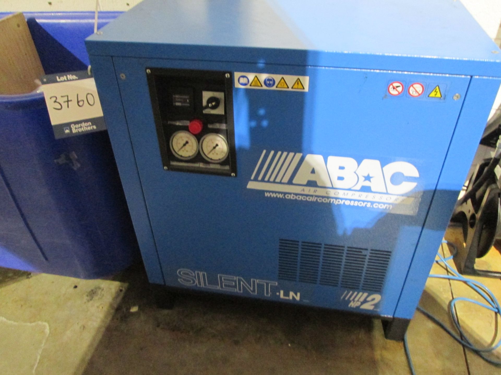 ABAC A29 LN M 2 Silent Air Compressor, Working pressure 10 bar, Air displacement 0.255 m³/min, 230V, - Image 2 of 6