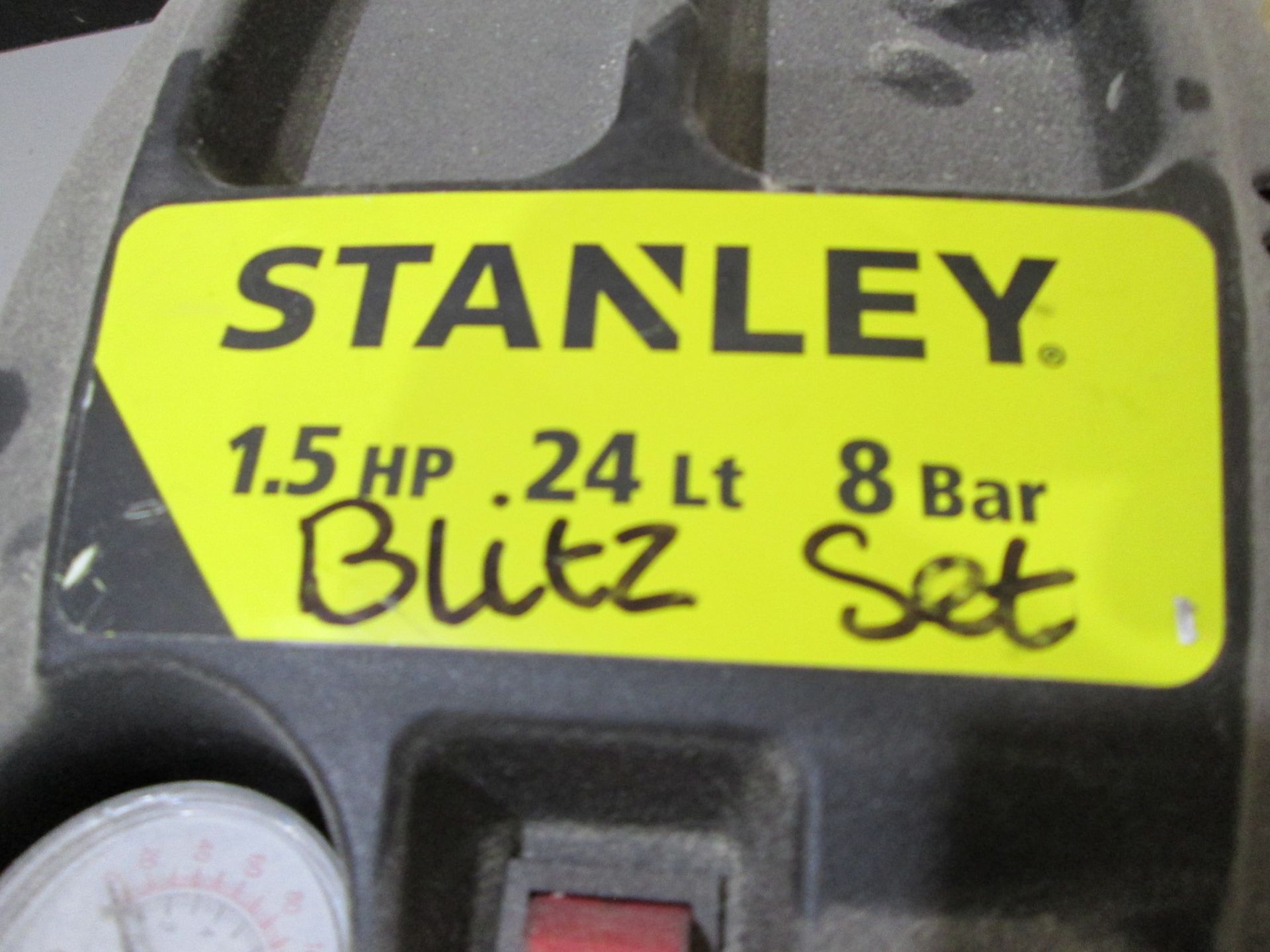 Stanley D200/8/24 /air Compressor, 1.5 Hp, 24 ltr air receiver, 8 bar working pressure, YOM 2017 - Image 3 of 6