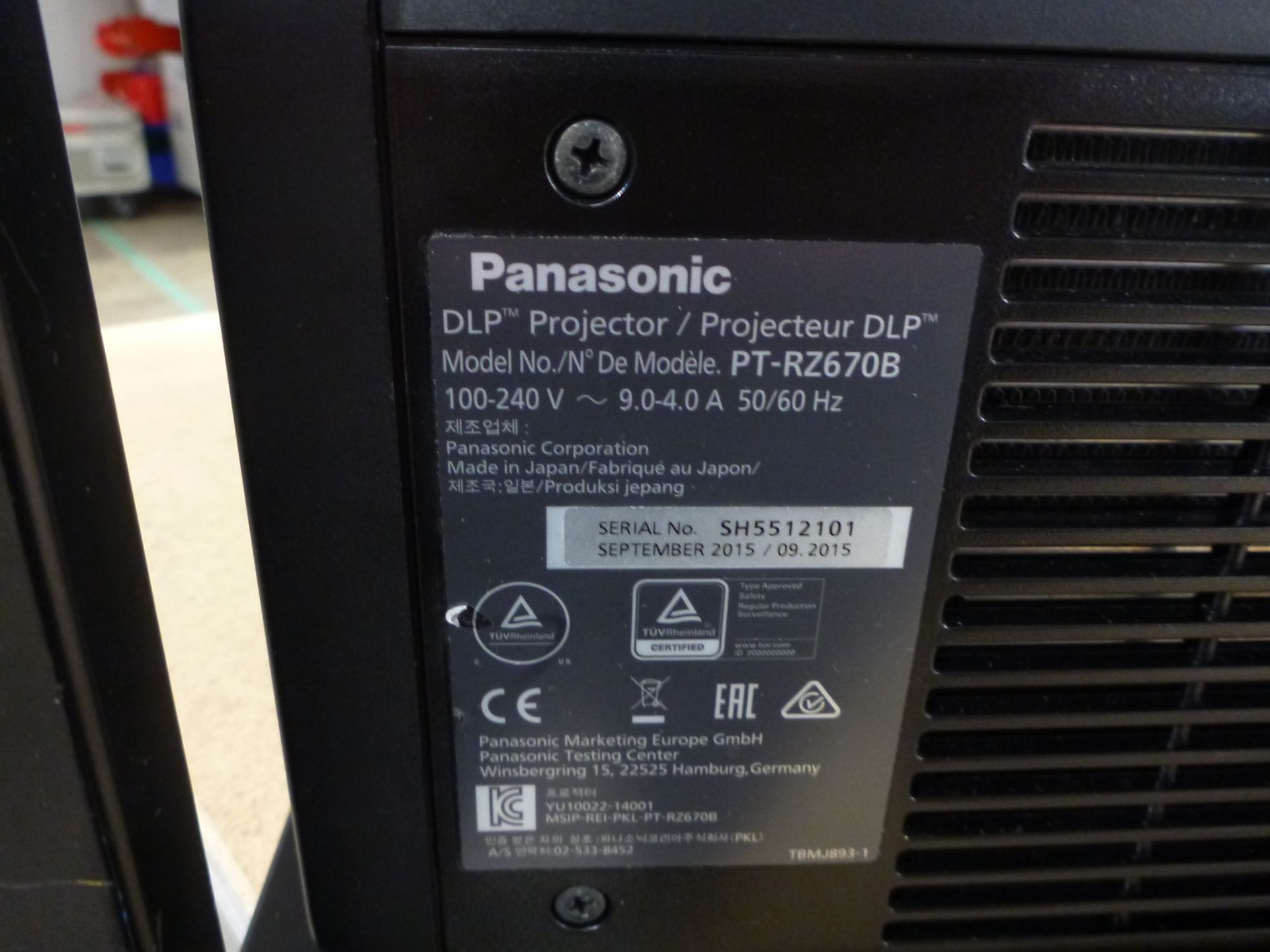 Panasonic Laser Projector, Model PT-RZ670, S/N SH5512101, YOM 2015, In flight case with standard 1. - Image 3 of 12