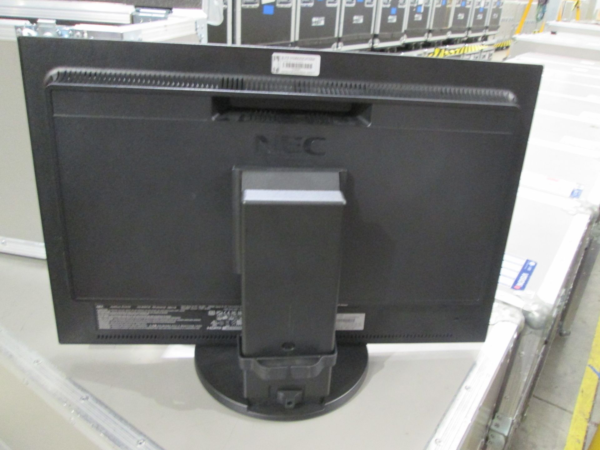 NEC PA243W 24" LCD Monitors (Qty 3) In flight cases - Image 2 of 5