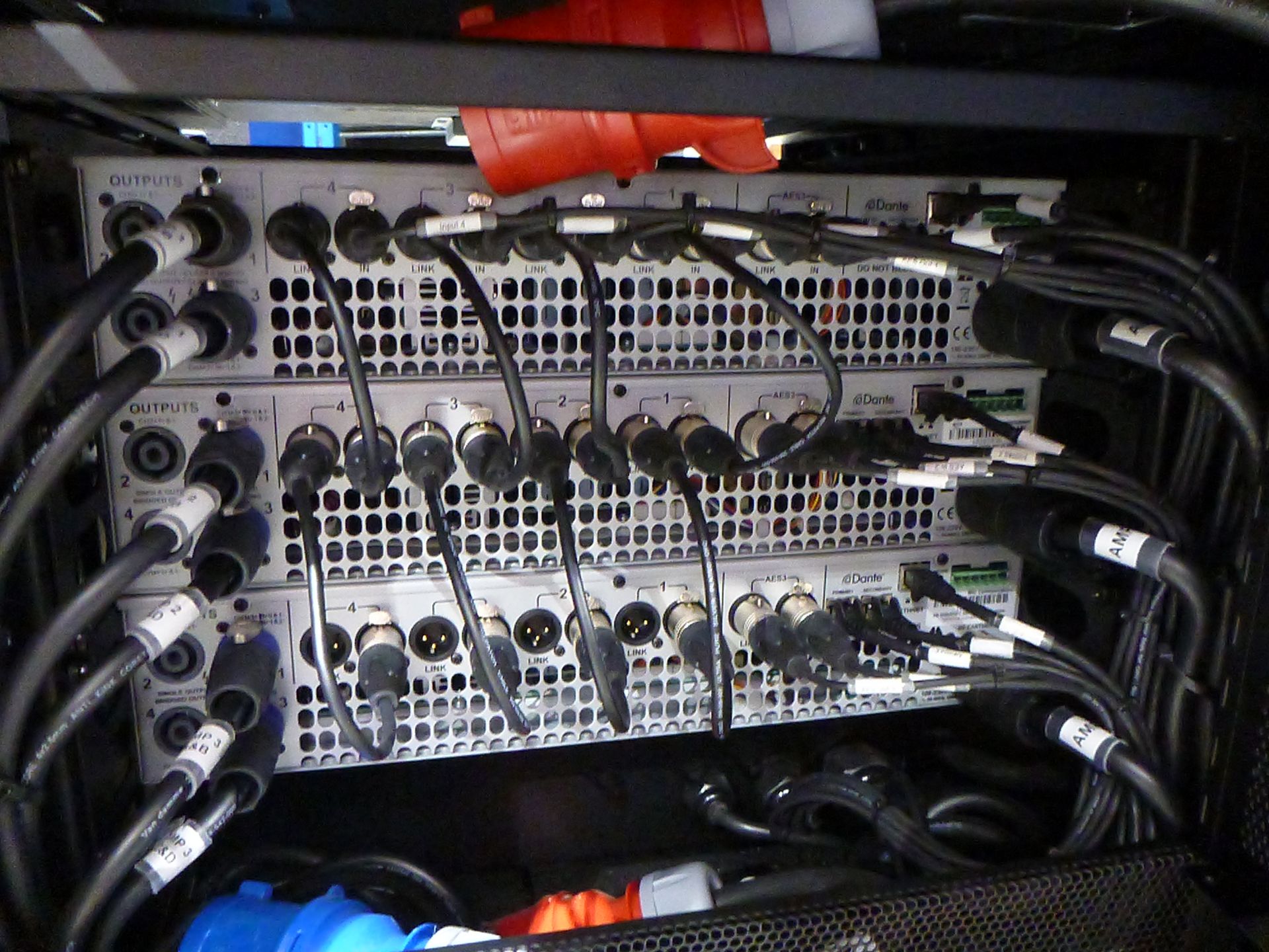 EM Acoustics DQ Rack Touring Amplifier Rack, To include 3 off DQ20 4 (12) Chnl power amplifiers, 1 - Image 8 of 11