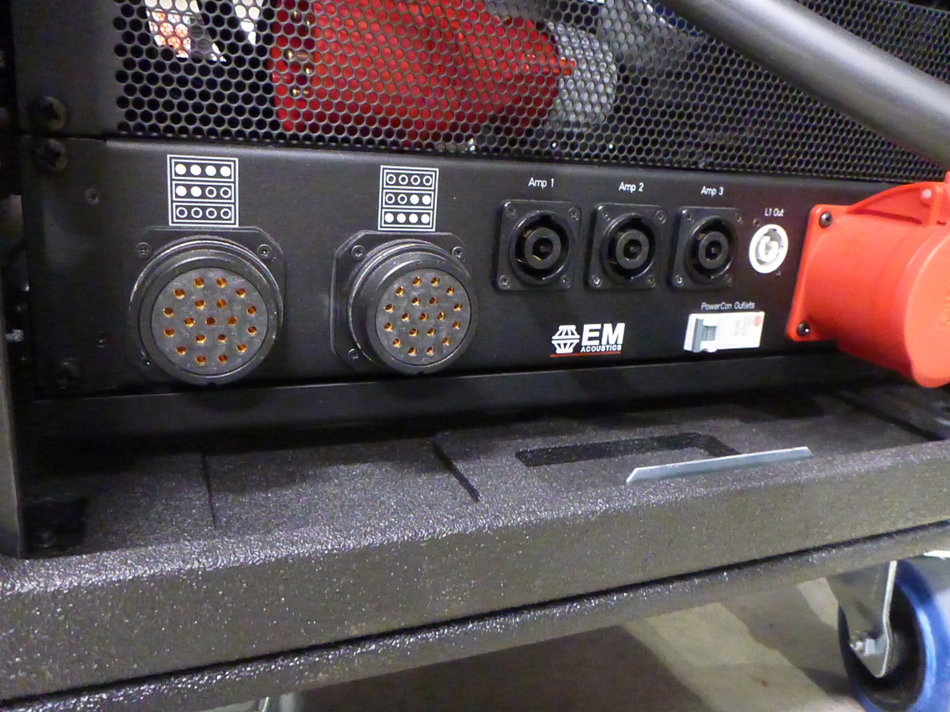 EM Acoustics DQ Rack Touring Amplifier Rack, To include 3 off DQ20 4 (12) Chnl power amplifiers, 1 - Image 9 of 12
