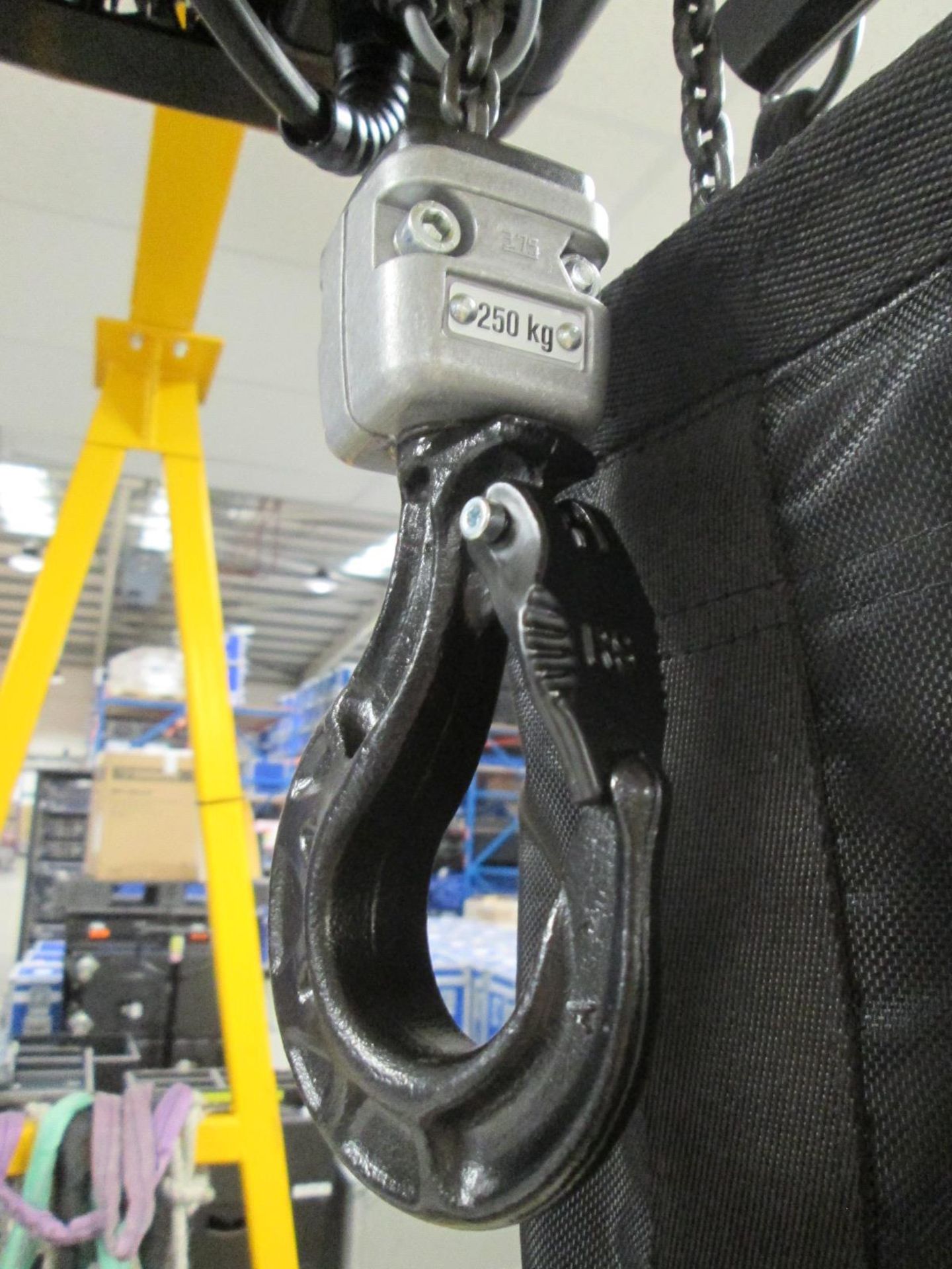 Industrial Equipment Ltd A Frame Gantry Hoist, Fitted with GIS 250/500 kg electric pendant - Image 9 of 11