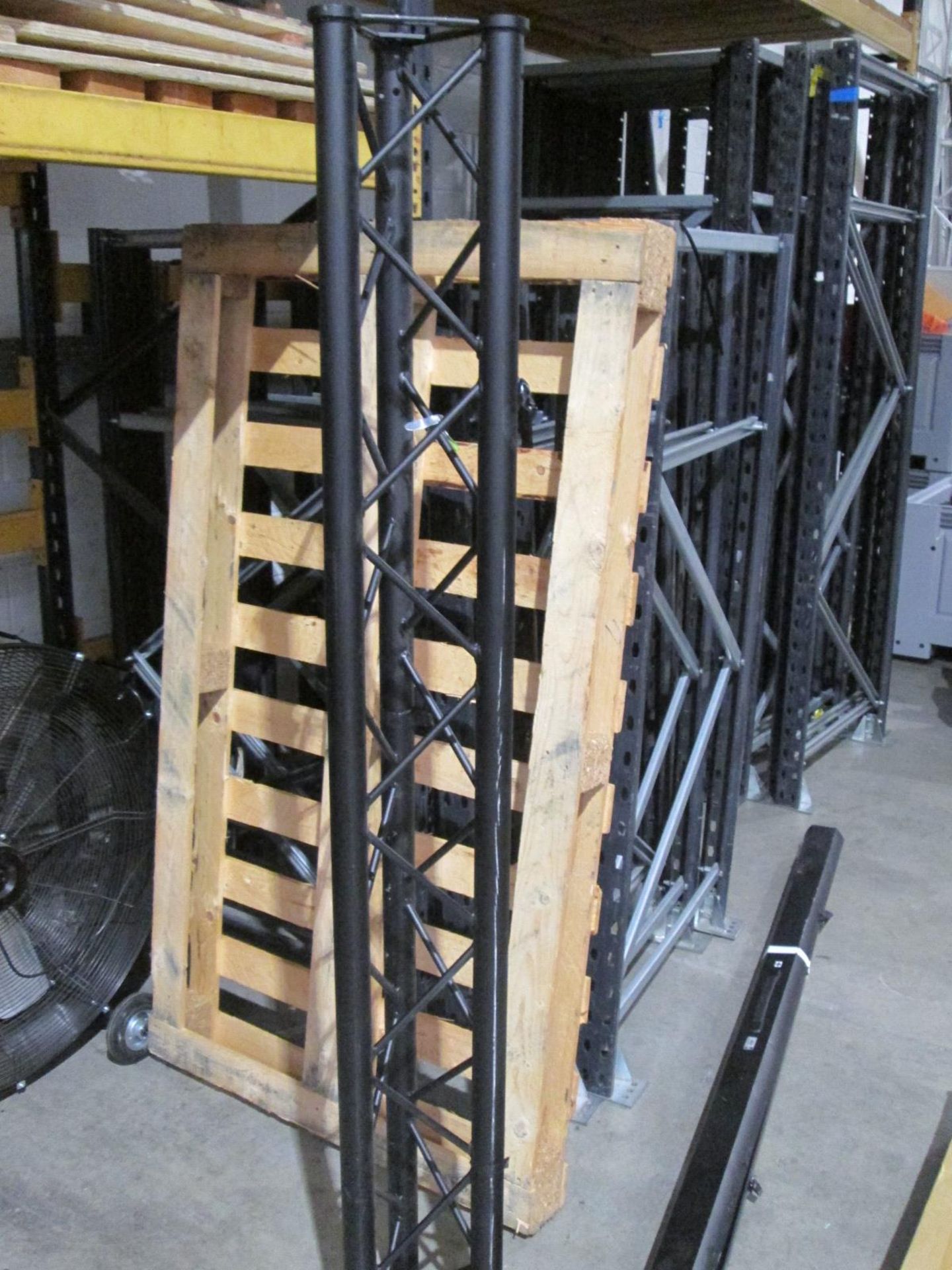 Quantity of Aluminum Lightweight Truss Frame - Image 2 of 5