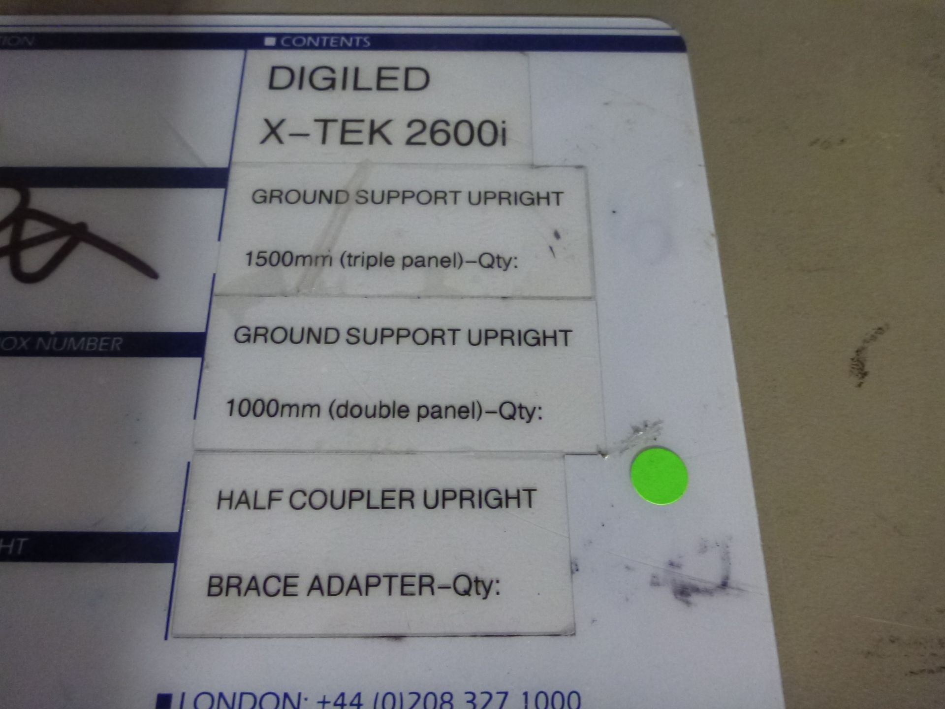 DigiLED X-Tek 2600i Ground Support Uprights 1500 mm triple panel, Qty 6, 1000 mm double panels Qty 4 - Image 5 of 6