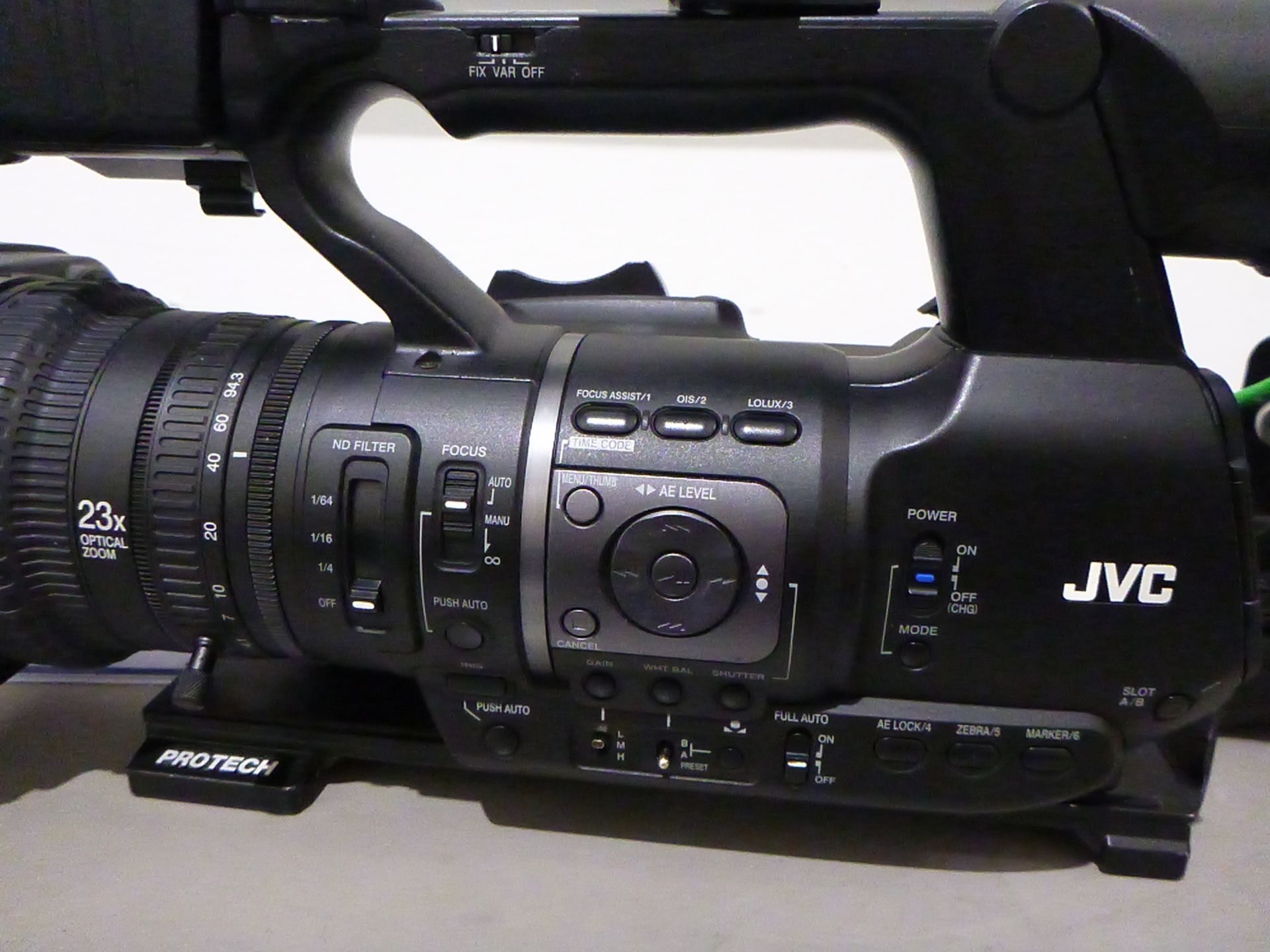 JVC HD Pro Camcorder, Model GY-HM650, S/N 17040466, In flight case with various accessories like - Image 7 of 16