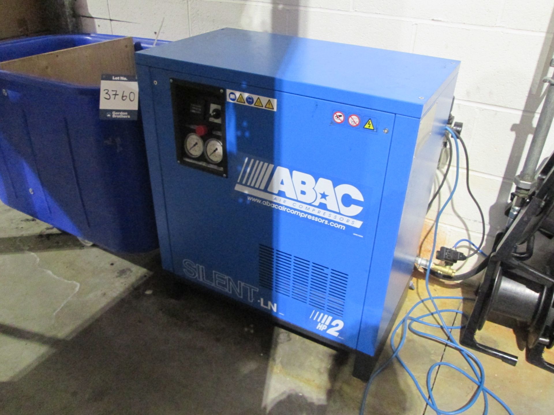 ABAC A29 LN M 2 Silent Air Compressor, Working pressure 10 bar, Air displacement 0.255 m³/min, 230V,