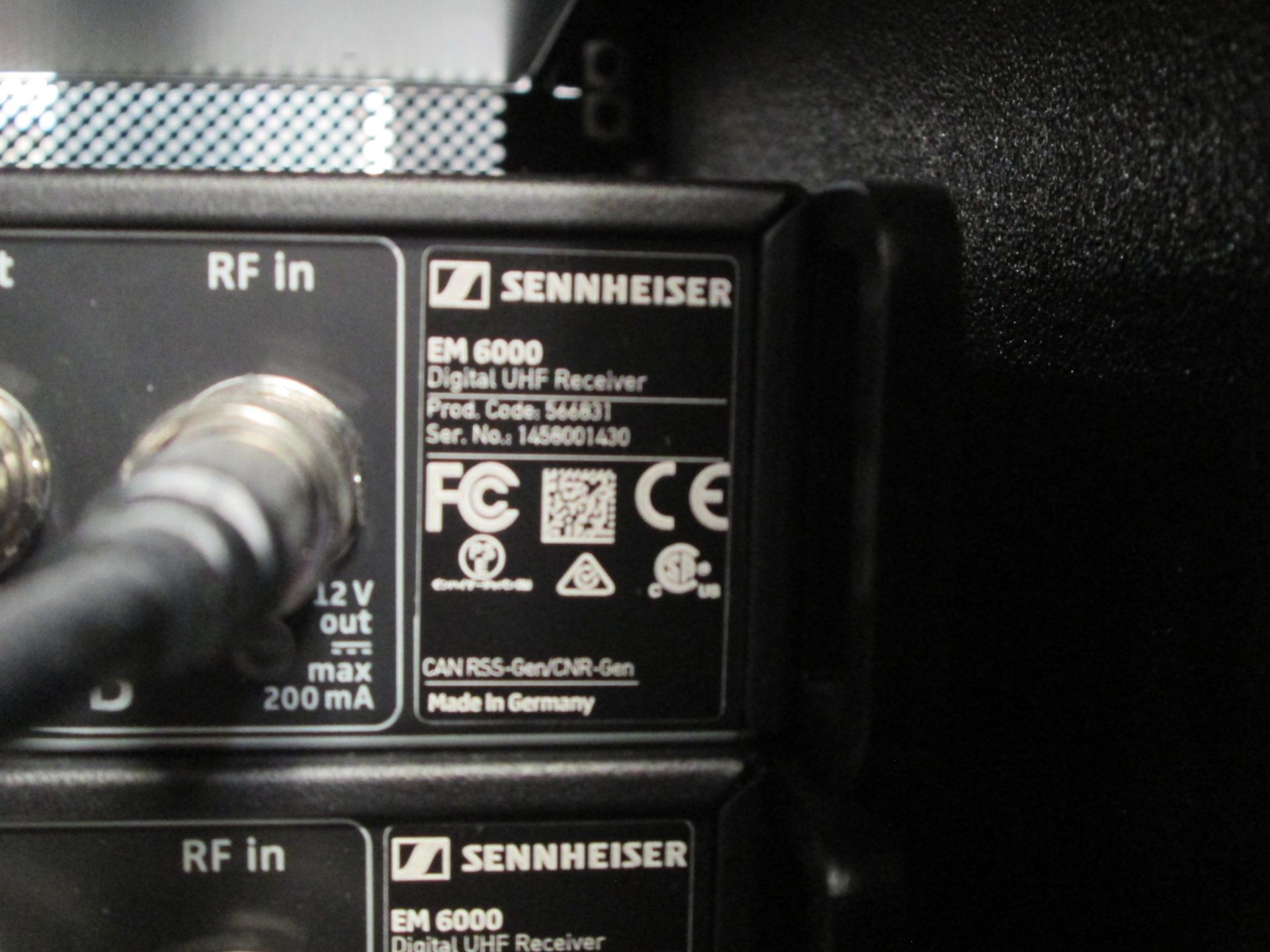 Sennheiser EM 6000 Dante Radio Rack. To include 16 x digital 2 channel UHF receivers, 4 x 4 way belt - Image 13 of 16