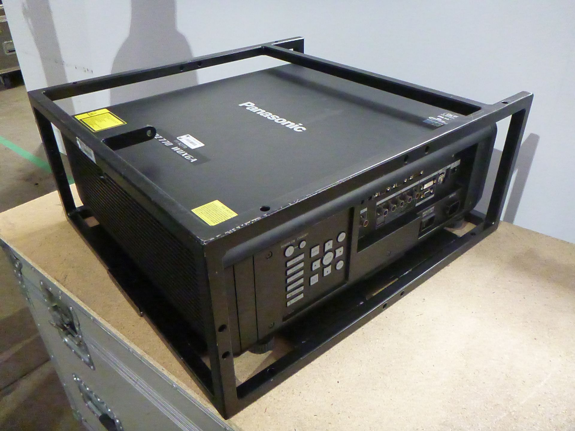 Panasonic Laser Projector, Model PT-RZ770, S/N SV6520010, YOM 2016, In flight case with standard 1. - Image 4 of 11