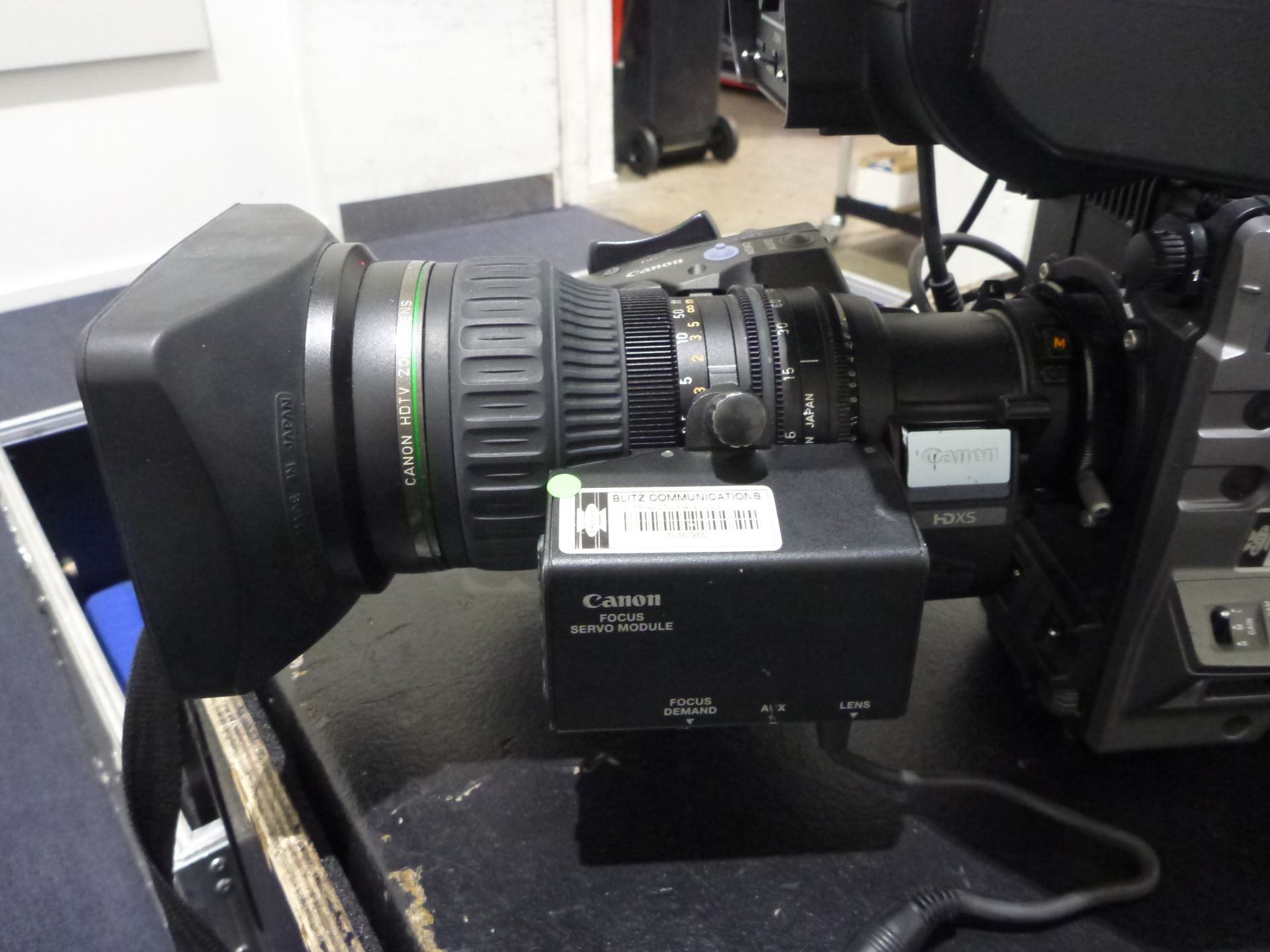 Sony HD Colour Broadcast Camera, Model HXC-100, S/N 40979, Camera includes Canon HDTV zoom lens ( - Image 2 of 28