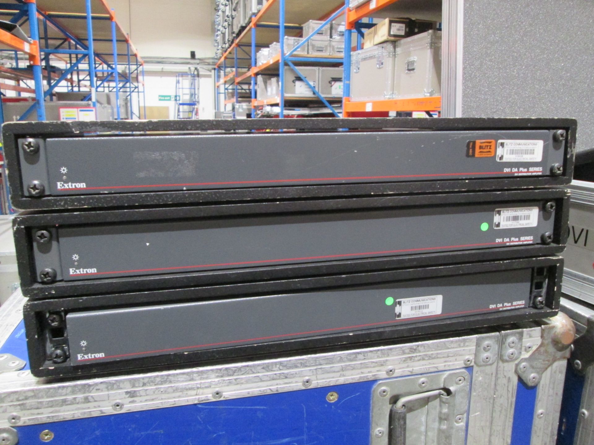 Extron DVI DA8 Plus 1:8 distribution Amplifers, Only 1 x flight case and power supply (Qty 4) - Image 3 of 4