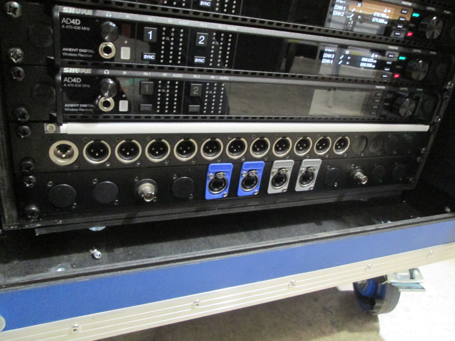 Shure Axiant Digital Radio Rack. To include 4 x AD4D 2 channel digital receivers (470.636 MHz), 4 - Image 6 of 14
