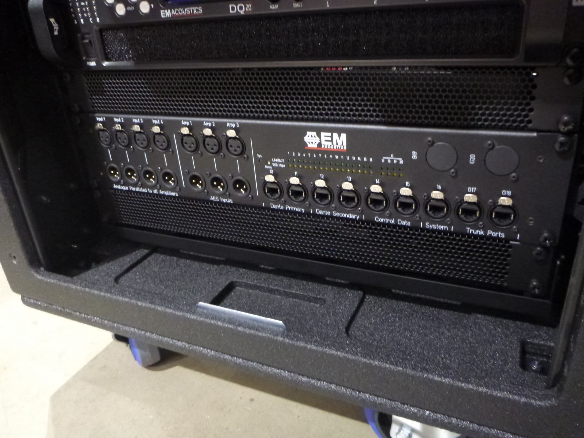 EM Acoustics DQ Rack Touring Amplifier Rack, To include 3 off DQ20 4 (12) Chnl power amplifiers, 1 - Image 4 of 11