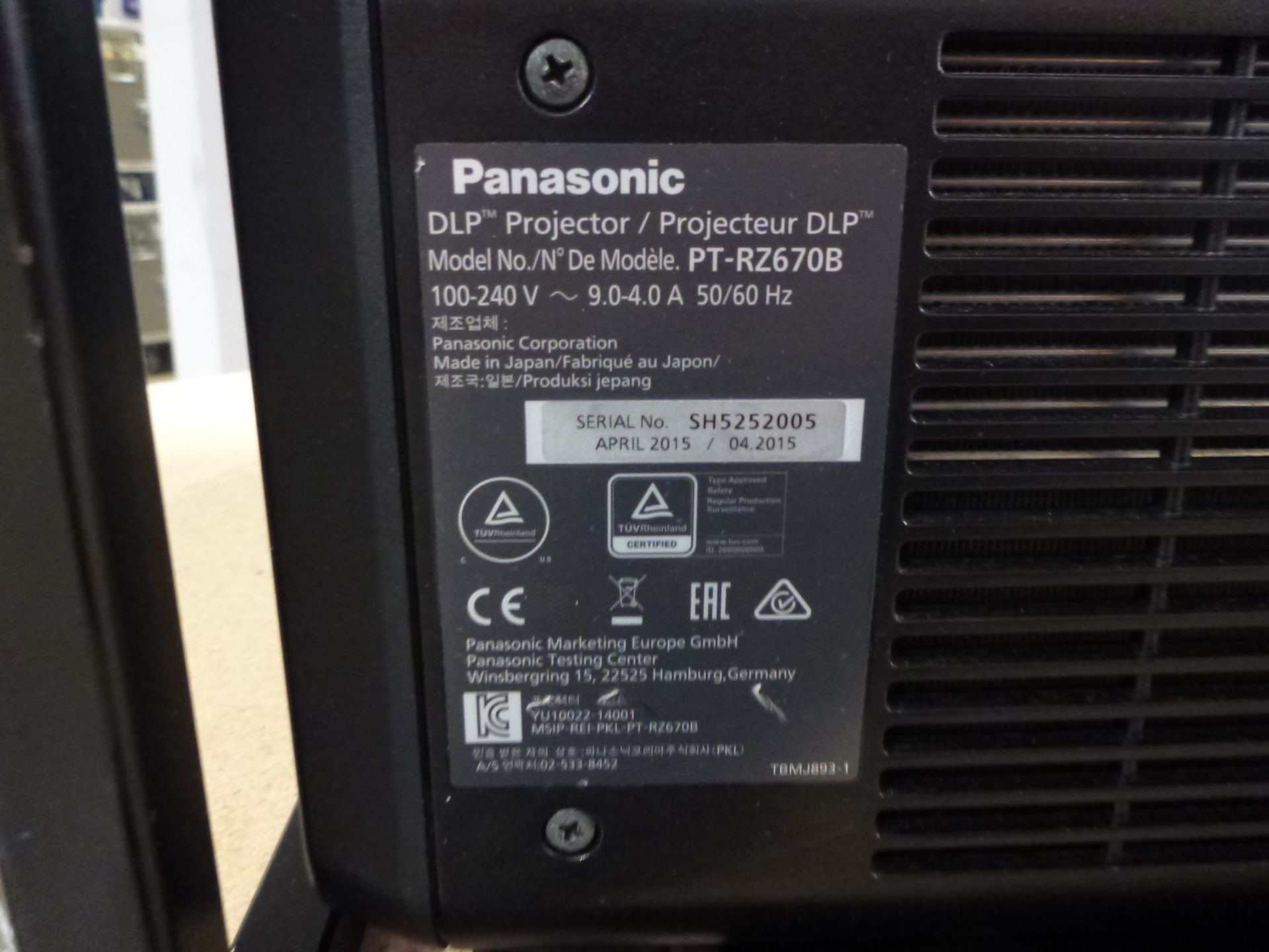 Panasonic Laser Projector, Model PT-RZ670, S/N SH5252005, YOM 2015, In flight case with standard 1. - Image 3 of 11