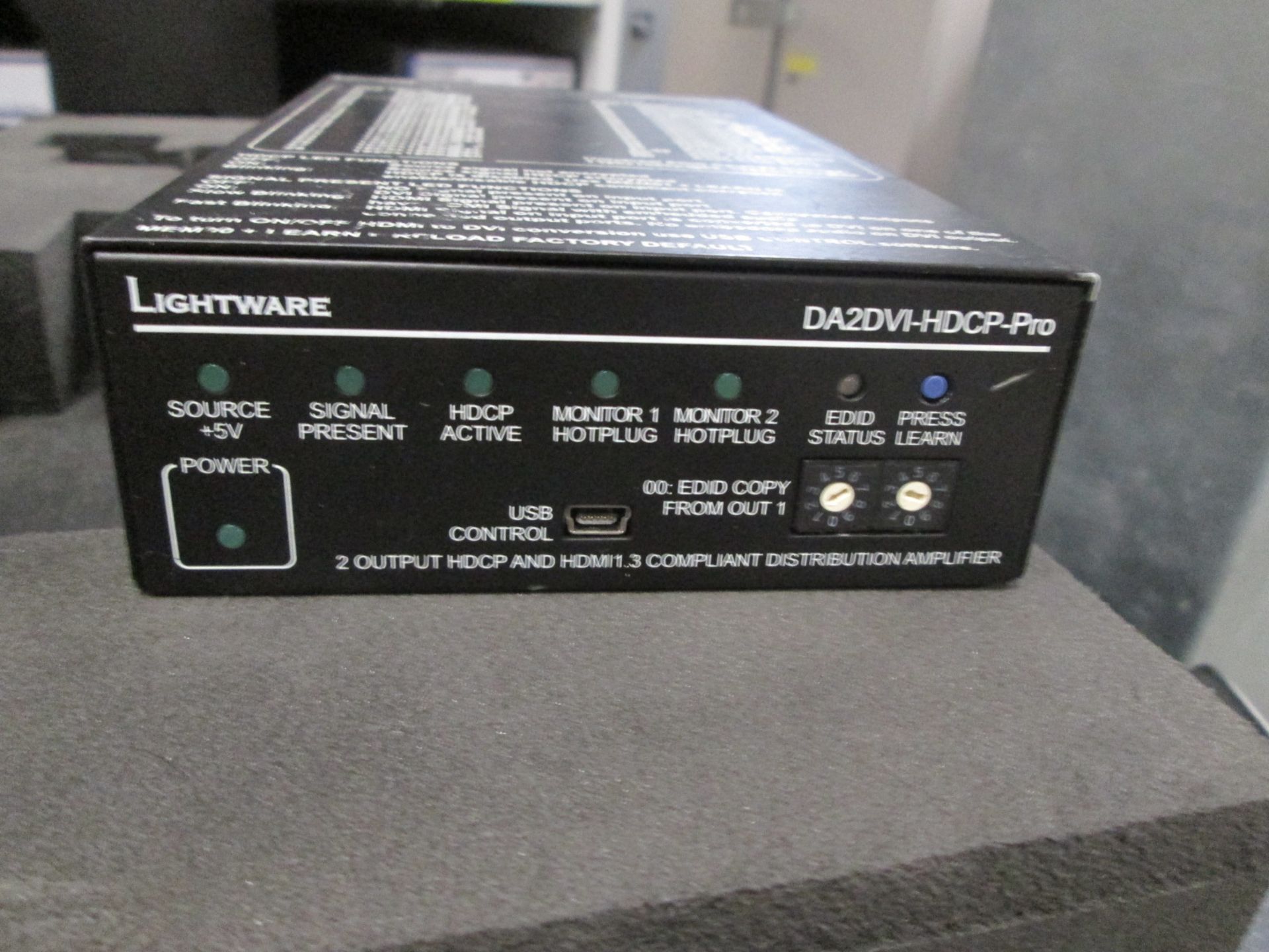 Lightware DA2DVI-HDCP-Pro 2 Output HDCP and HDMI 1.3 compliant distribution amplifier (Qty 10) - Image 2 of 5