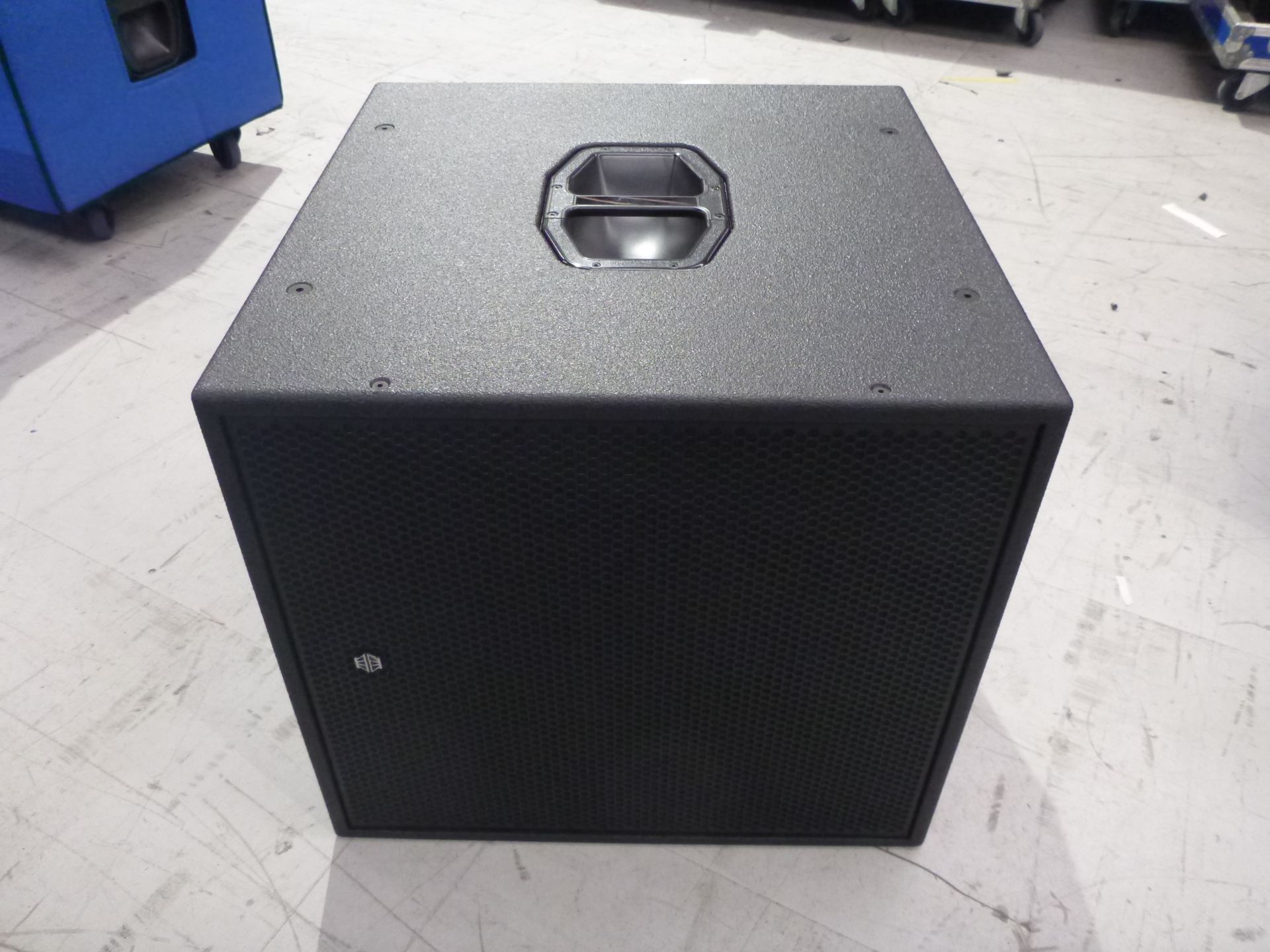 EM Acoustics S-18 Compact Reflex Subwoofer, Includes padded cover, S/N S180719/0005 - Image 2 of 5