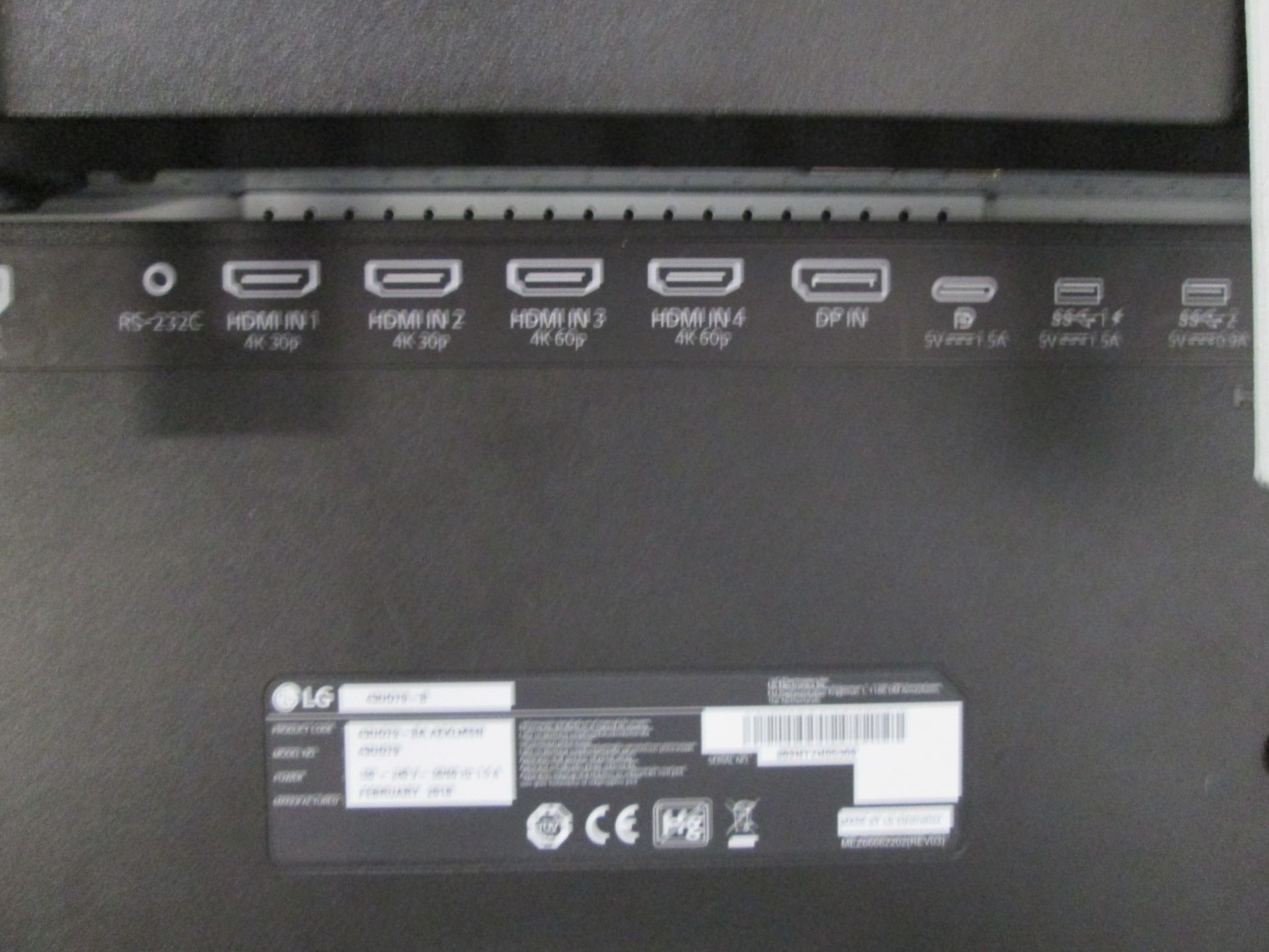 LG 4K 43" Colour Monitor, Model 43UD79-B, S/N 802NTZN05309, YOM 2018, Includes flight case, - Image 4 of 6