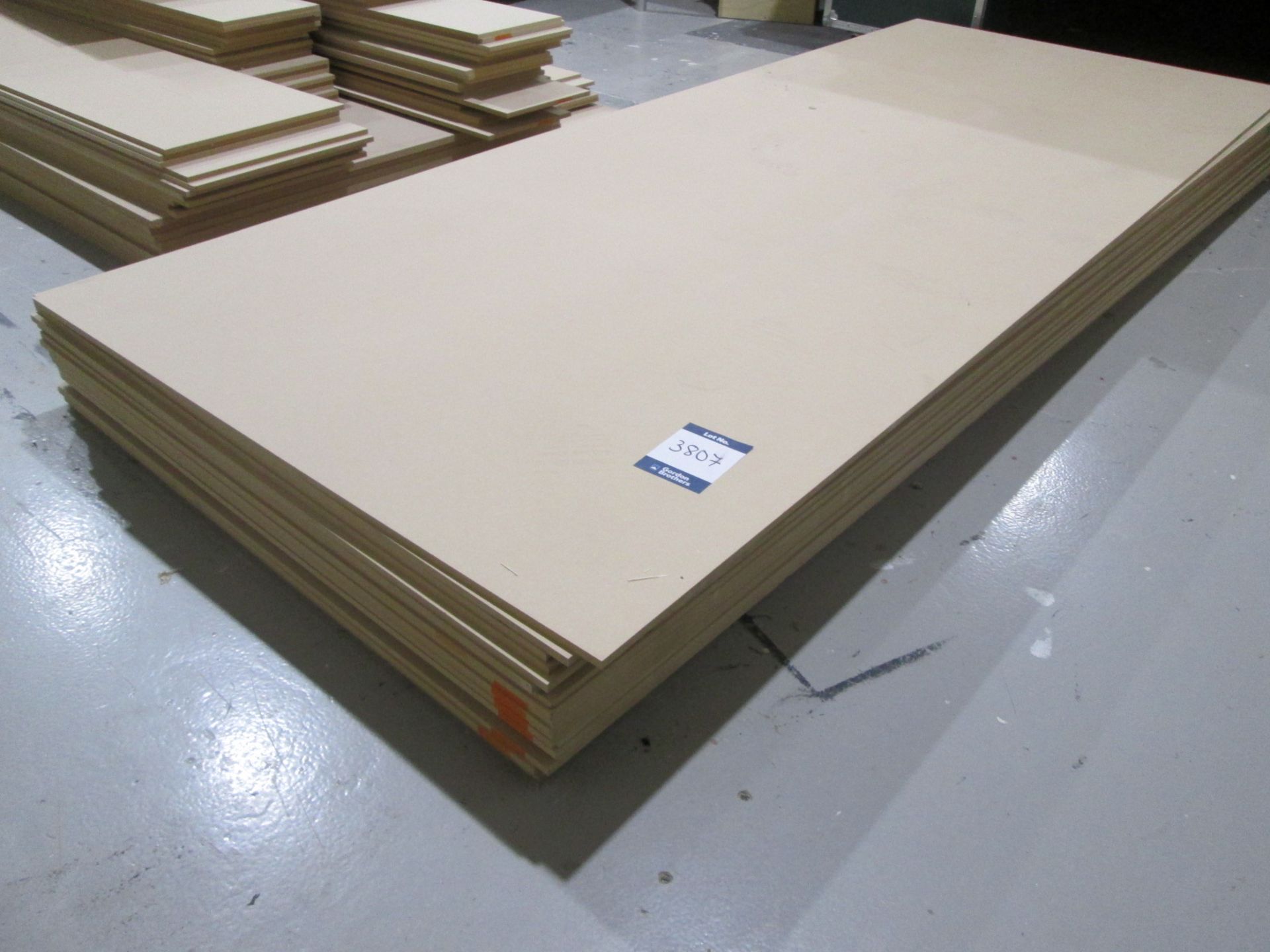 MDF Sheet, Sizes upto 3050 mm x 1220 mm in 10 mm and 15 mm thickness, Appox 20 sheets