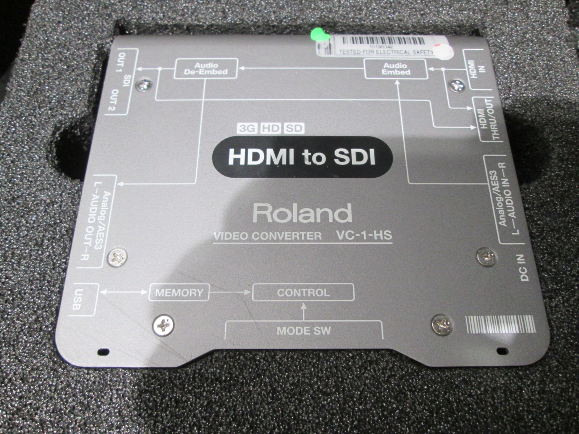 Roland V-800HD Multi-Format Video Switcher Kit, To include /roland video converter HDMI to SDI x - Image 8 of 11