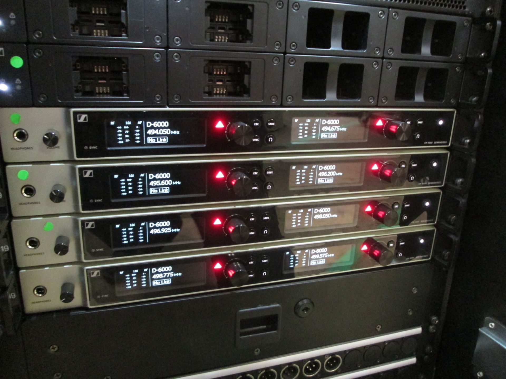 Sennheiser EM 6000 Dante Radio Rack. To include 4 x digital 2 channel UHF receivers, 4 x - Image 2 of 13