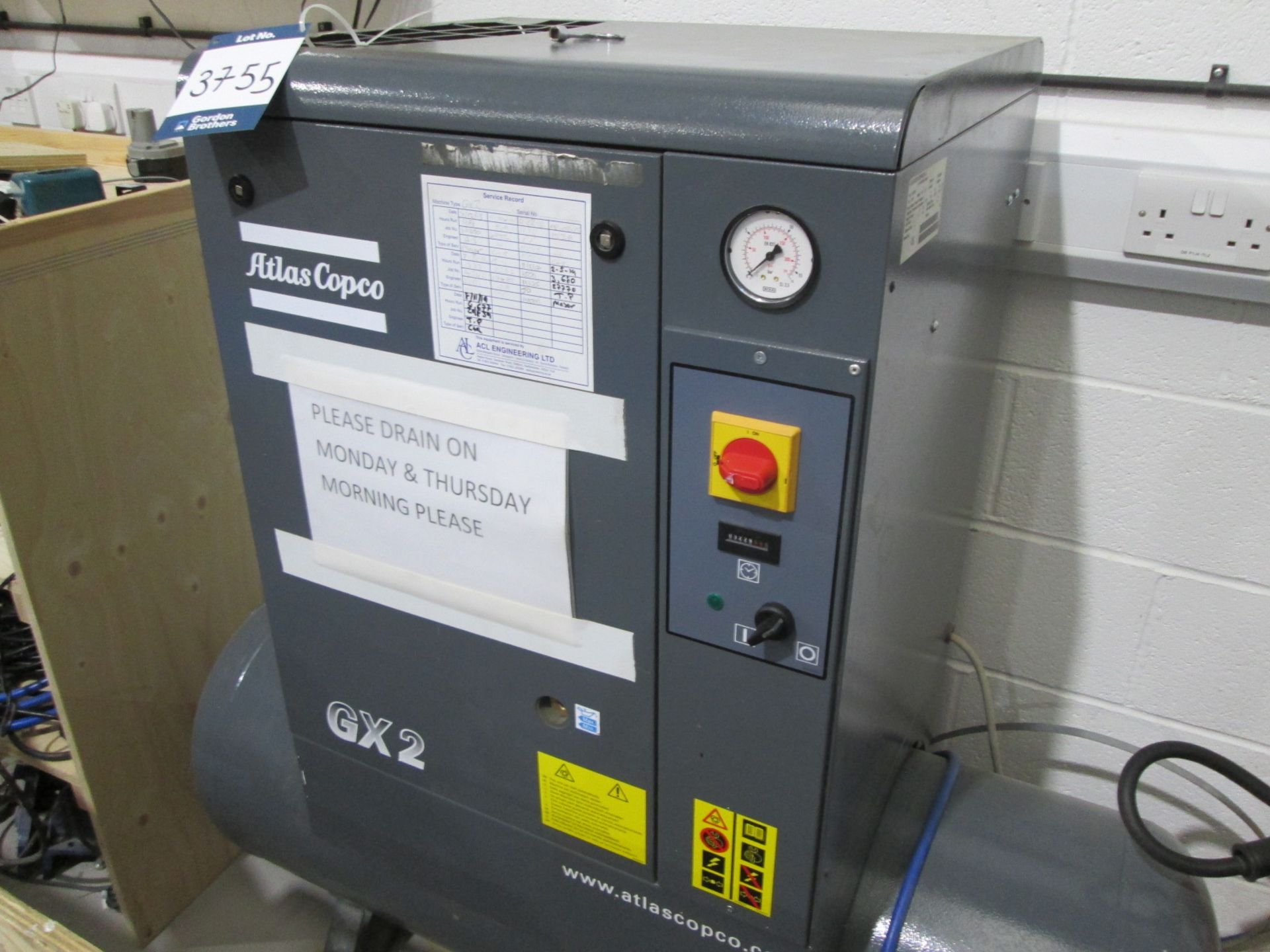 Altas Copco GX2P EP Air Compressor Mounted on Horizontal Air Receiver, Working pressure 10 bar, - Image 2 of 6